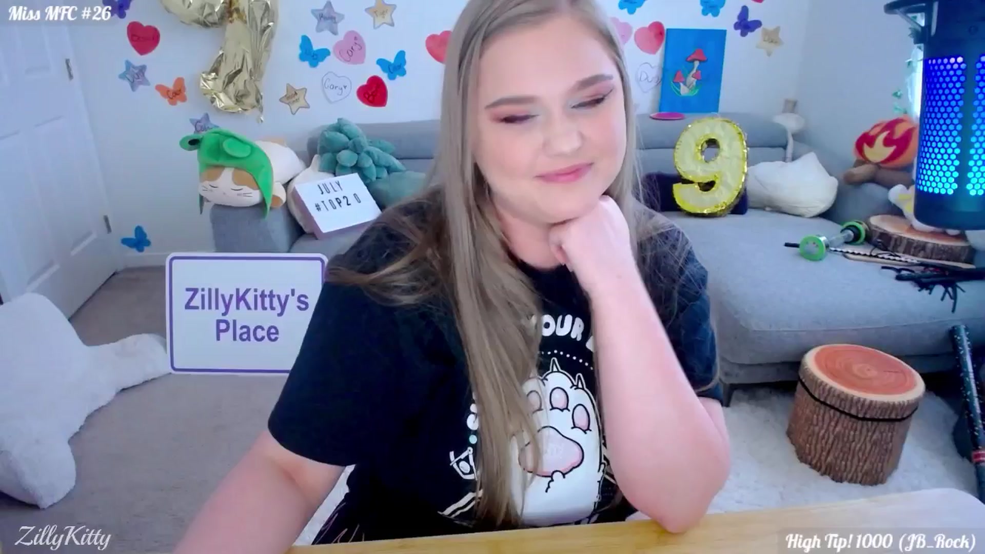 Gallery image thumbnail from ZillyKitty's myfreecams stream on, 07/20/2024, 22:08 image 14 of 20