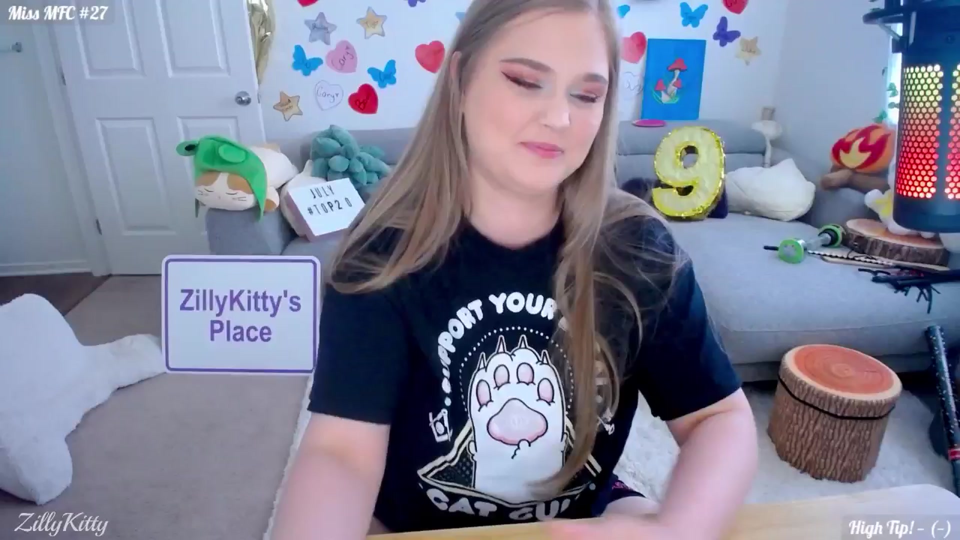 Gallery image thumbnail from ZillyKitty's myfreecams stream on, 07/20/2024, 22:08 image 2 of 20