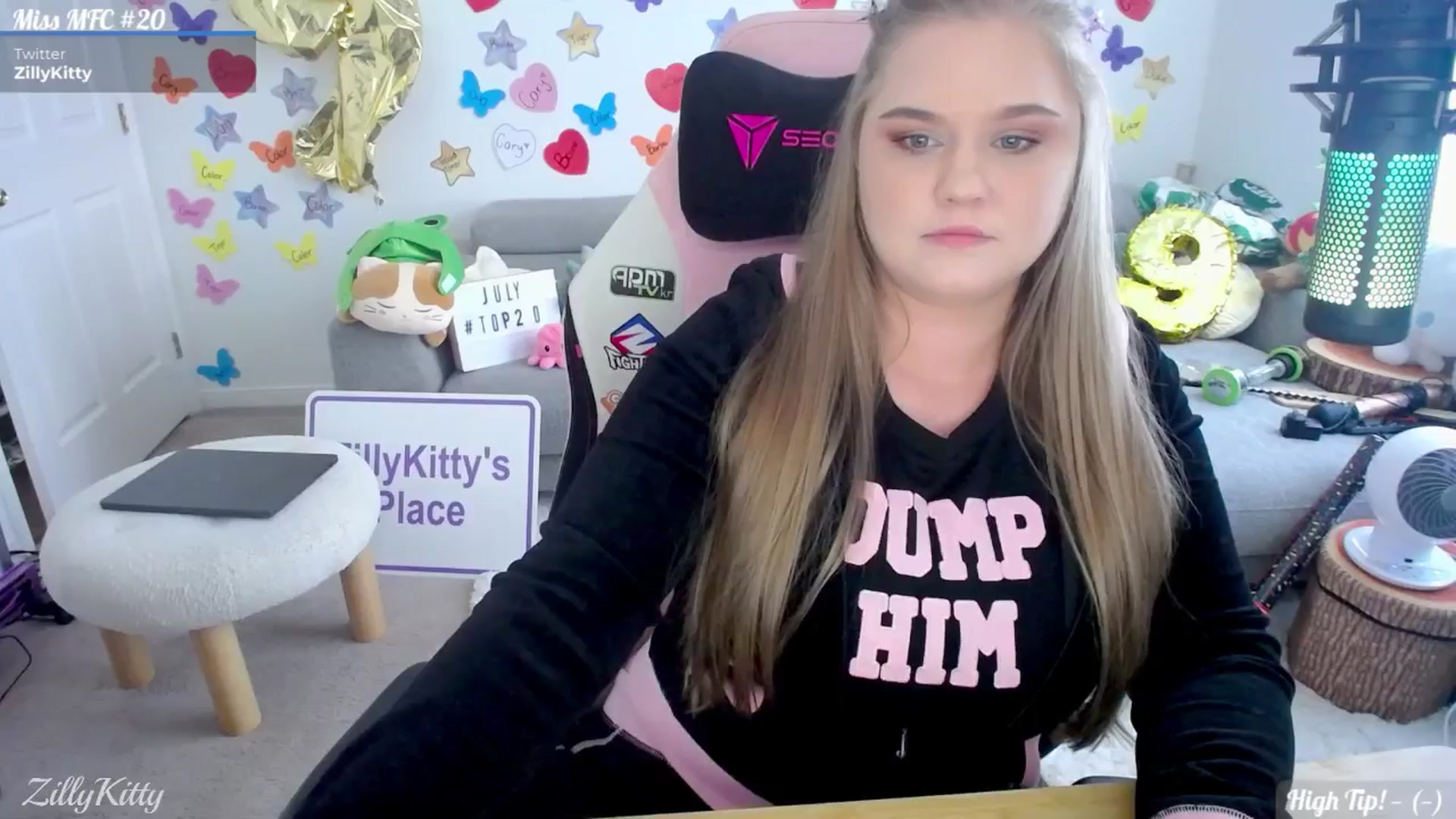 Gallery image thumbnail from ZillyKitty's myfreecams stream on, 07/27/2024, 21:18 image 6 of 20