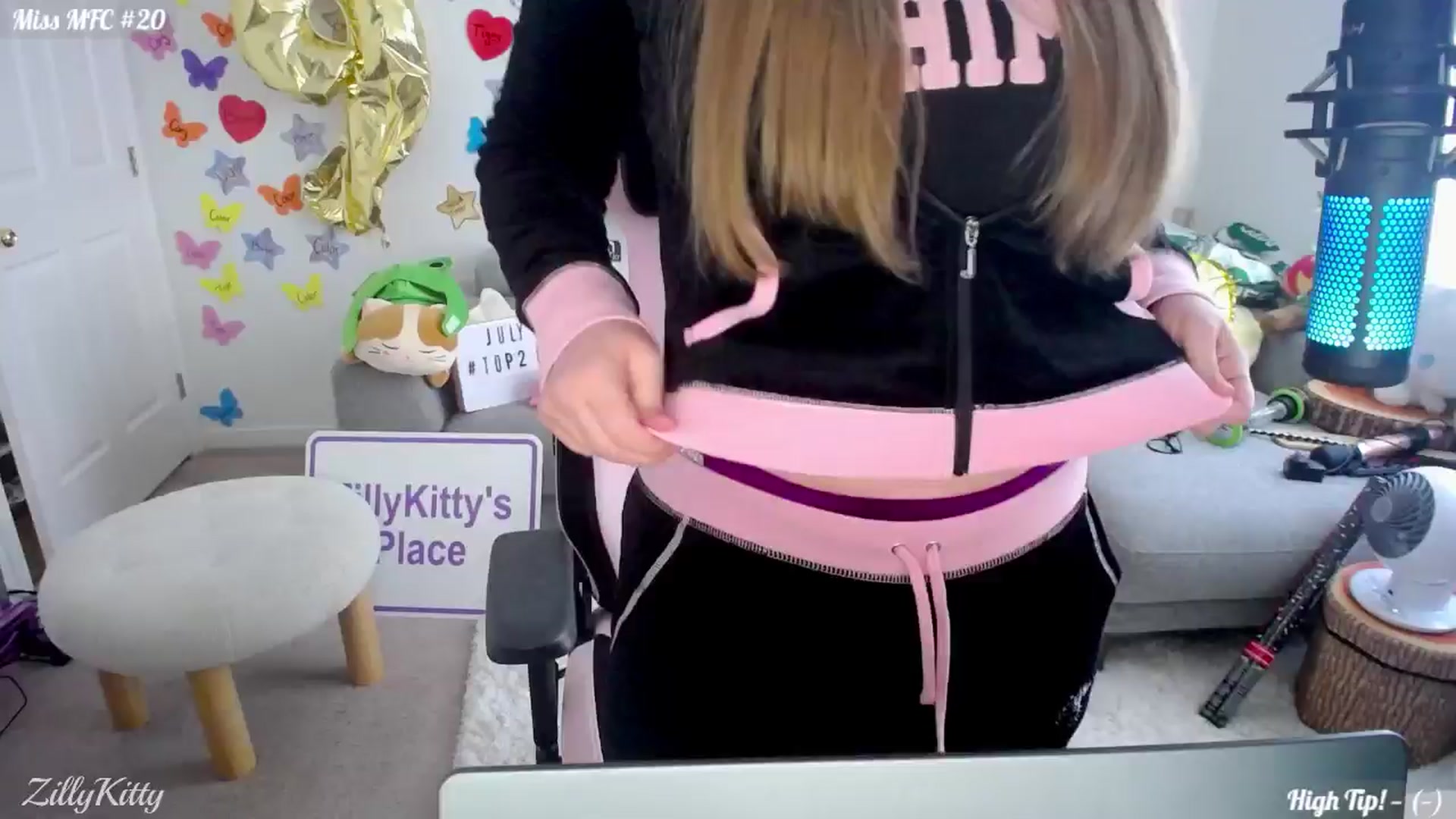 Gallery image thumbnail from ZillyKitty's myfreecams stream on, 07/27/2024, 21:18 image 20 of 20