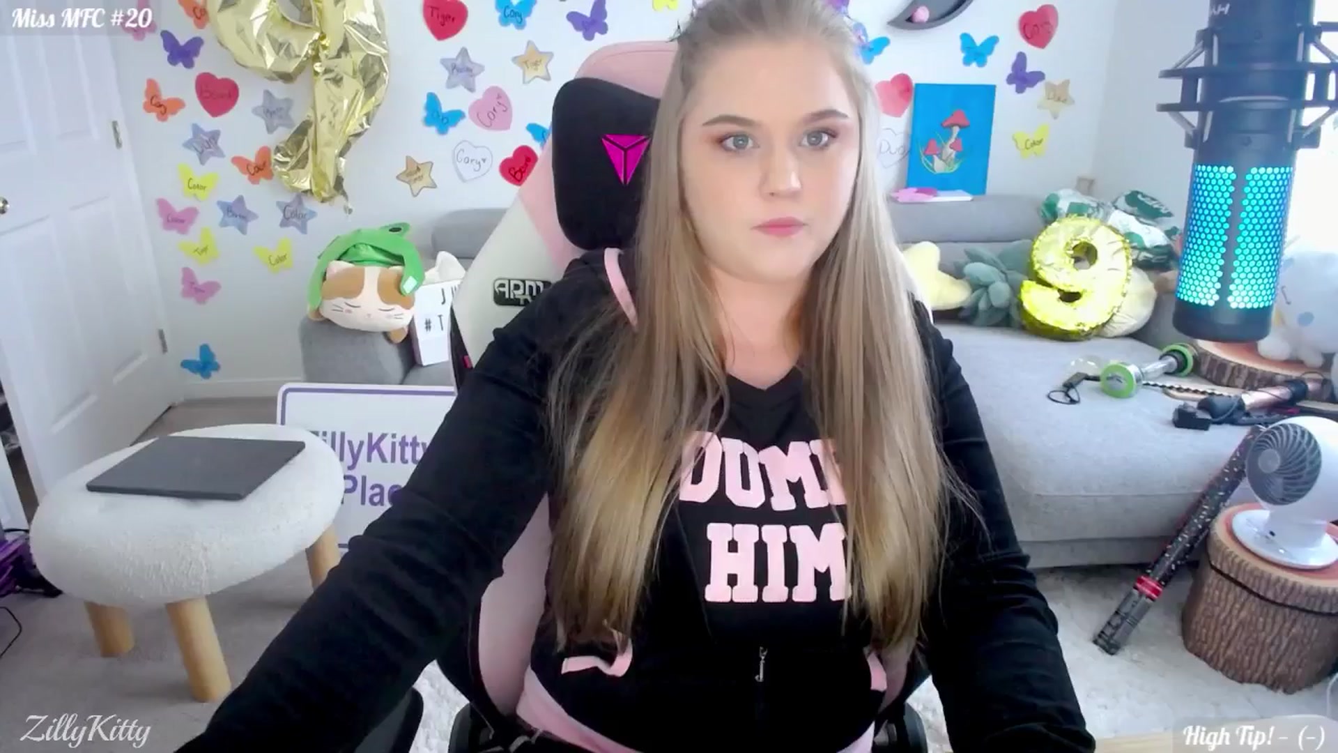 Gallery image thumbnail from ZillyKitty's myfreecams stream on, 07/27/2024, 21:18 image 2 of 20