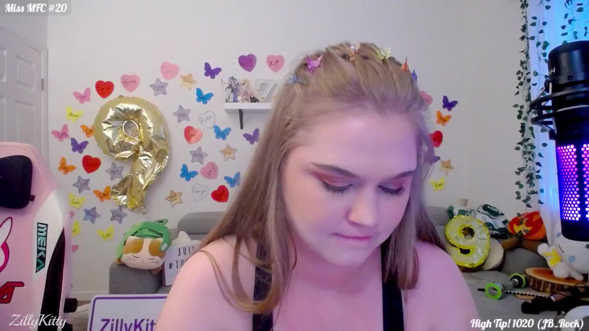 Gallery image thumbnail from ZillyKitty's myfreecams stream on, 07/28/2024, 24:23 image 8 of 20