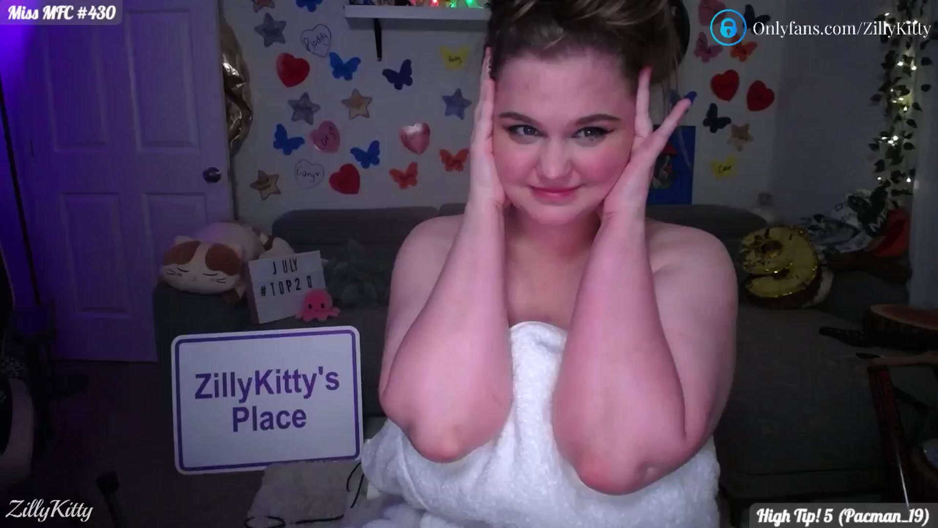 Gallery image thumbnail from ZillyKitty's myfreecams stream on, 08/01/2024, 08:07 image 16 of 20