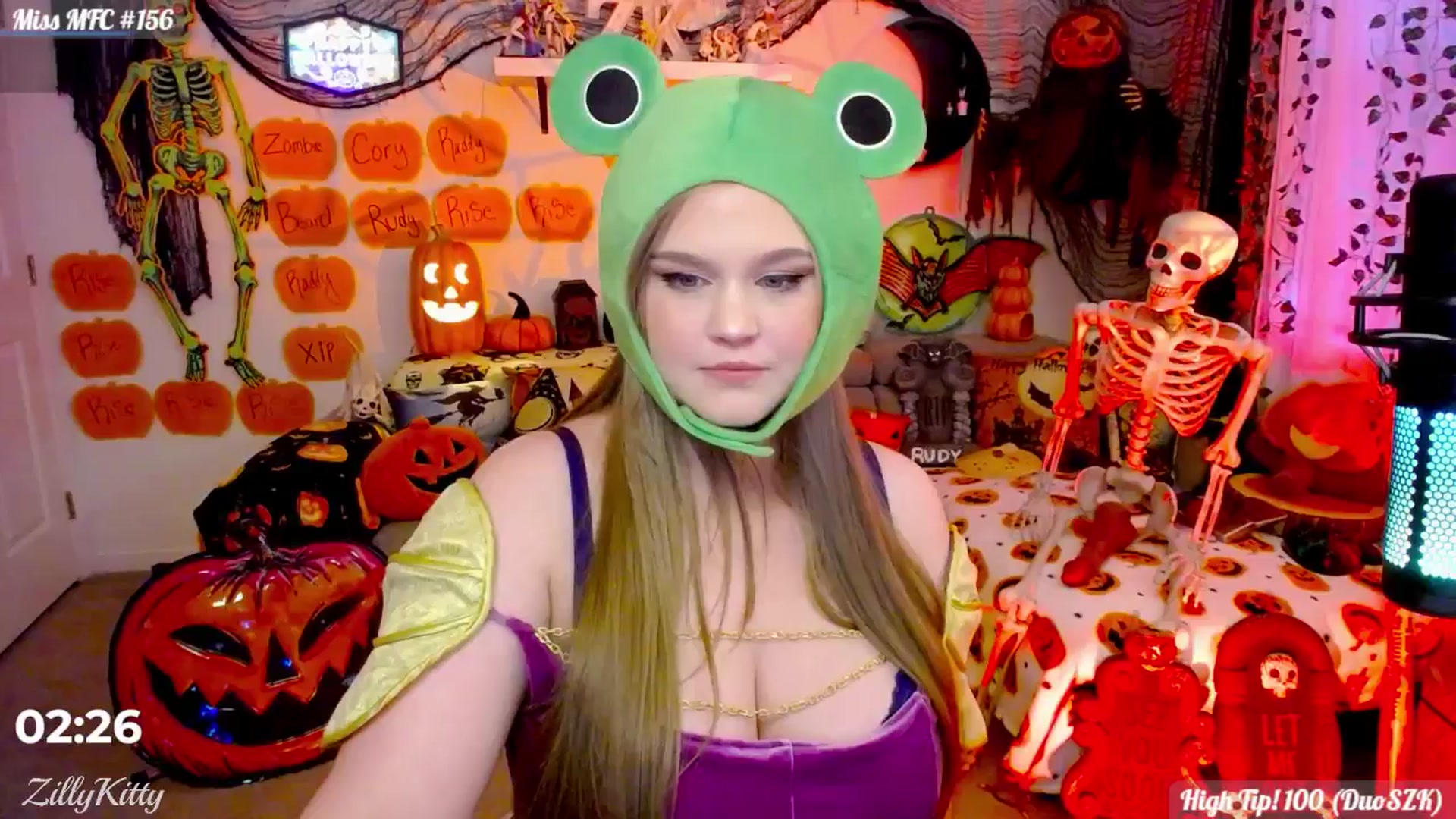 Gallery image thumbnail from ZillyKitty's myfreecams stream on, 10/05/2024, 01:30 image 7 of 20