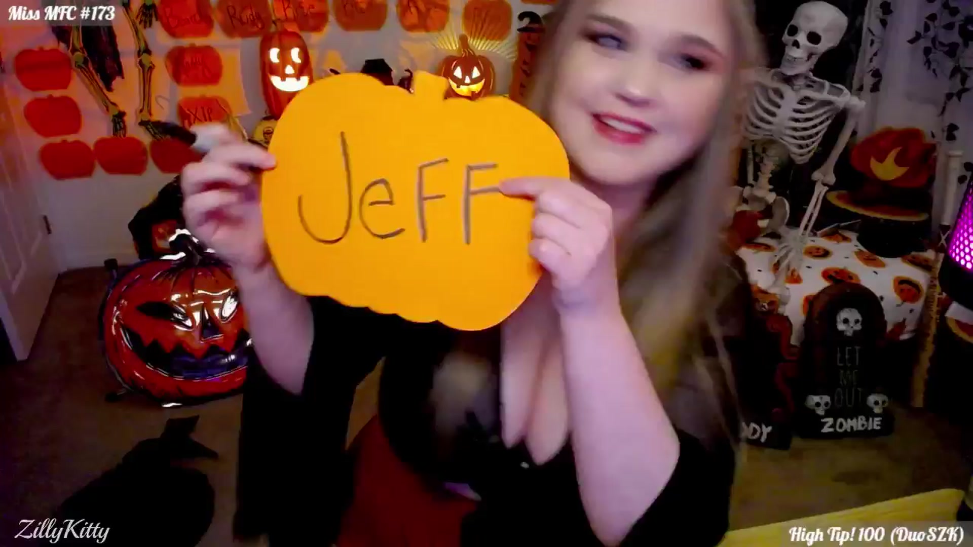 Gallery image thumbnail from ZillyKitty's myfreecams stream on, 10/05/2024, 23:33 image 15 of 20