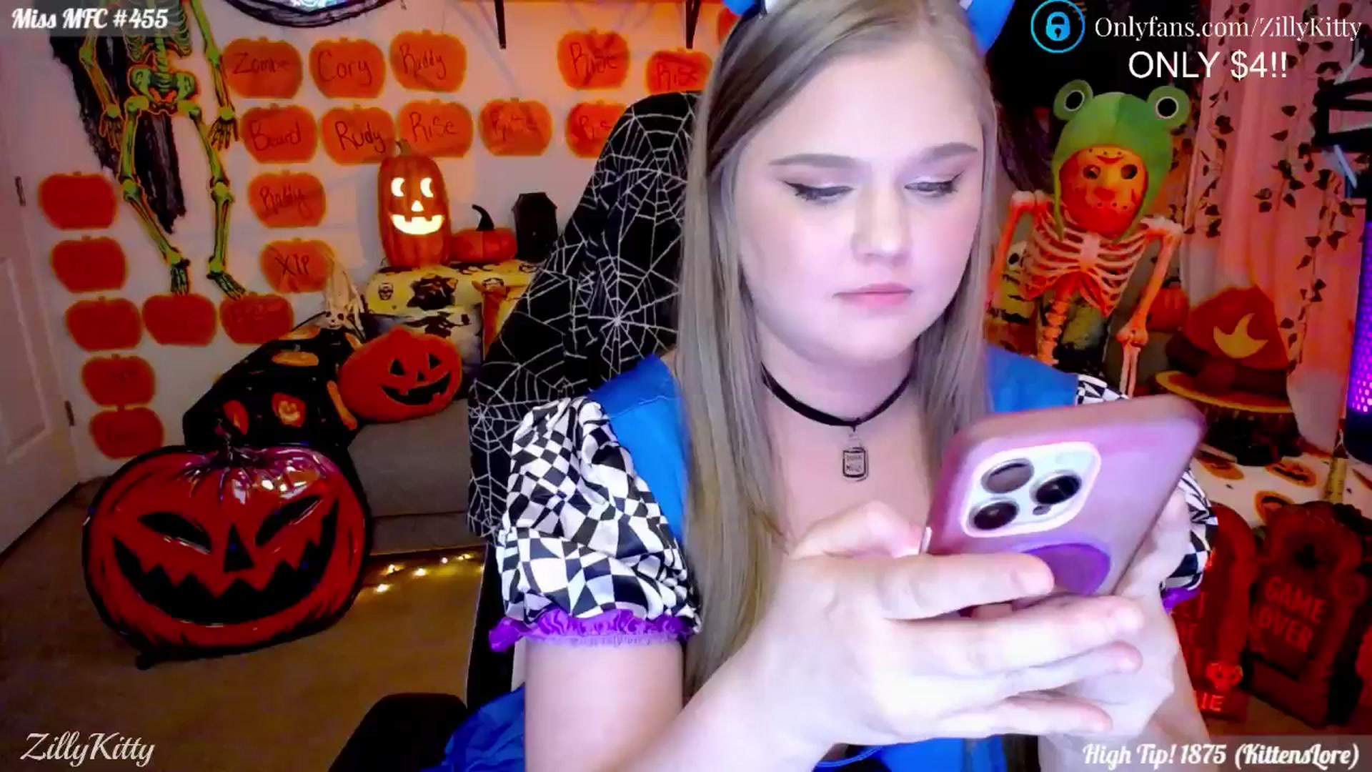 Gallery image thumbnail from ZillyKitty's myfreecams stream on, 10/15/2024, 24:28 image 20 of 20
