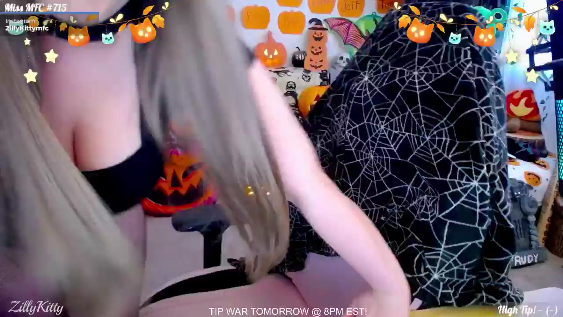 Gallery image thumbnail from ZillyKitty's myfreecams stream on, 10/26/2024, 24:32 image 1 of 20
