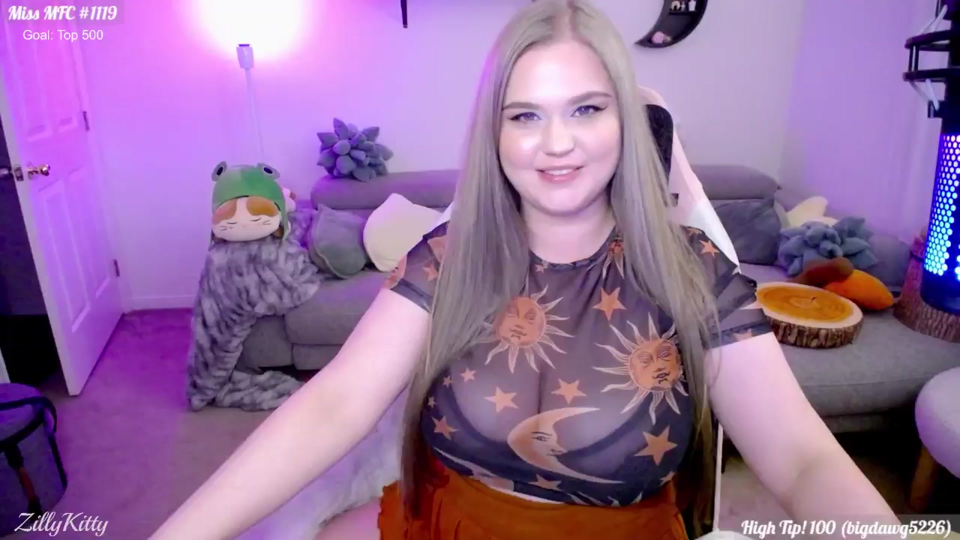 Gallery image thumbnail from ZillyKitty's myfreecams stream on, 01/31/2025, 24:39 image 11 of 20