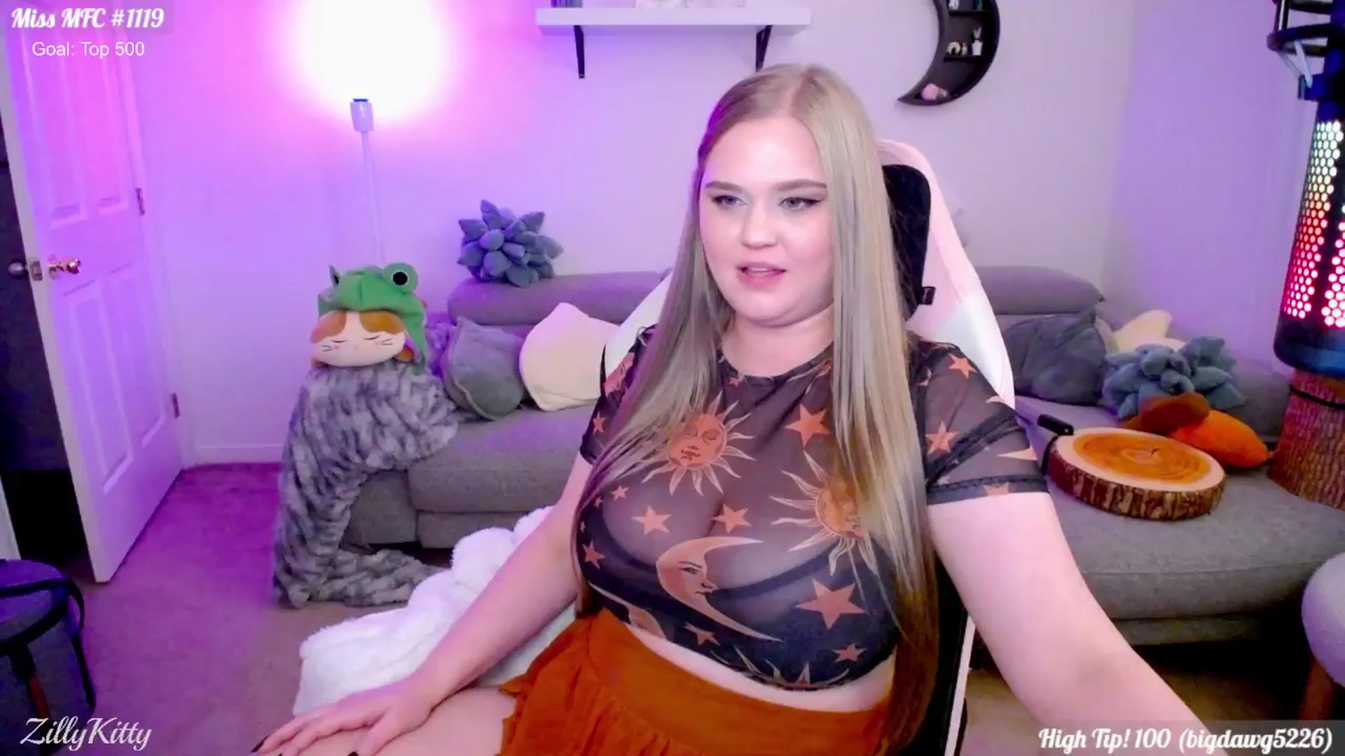 Gallery image thumbnail from ZillyKitty's myfreecams stream on, 01/31/2025, 24:39 image 19 of 20