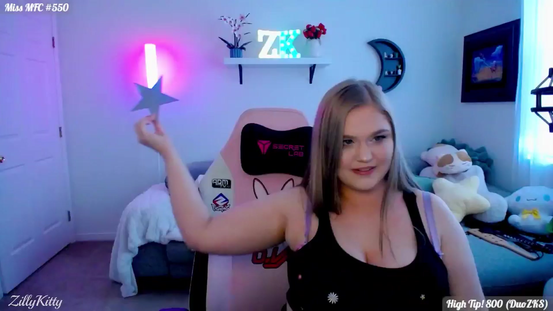 Gallery image thumbnail from ZillyKitty's myfreecams stream on, 07/02/2025, 24:36 image 3 of 20
