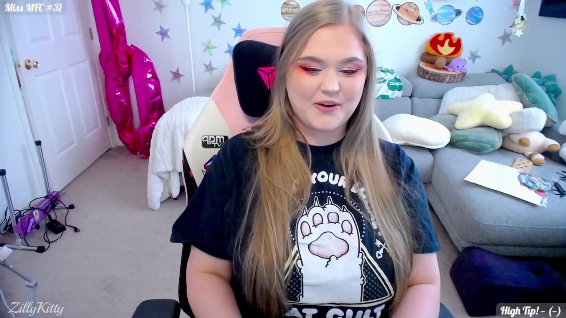 Gallery image thumbnail from ZillyKitty's myfreecams stream on, 07/25/2025, 22:07 image 2 of 20