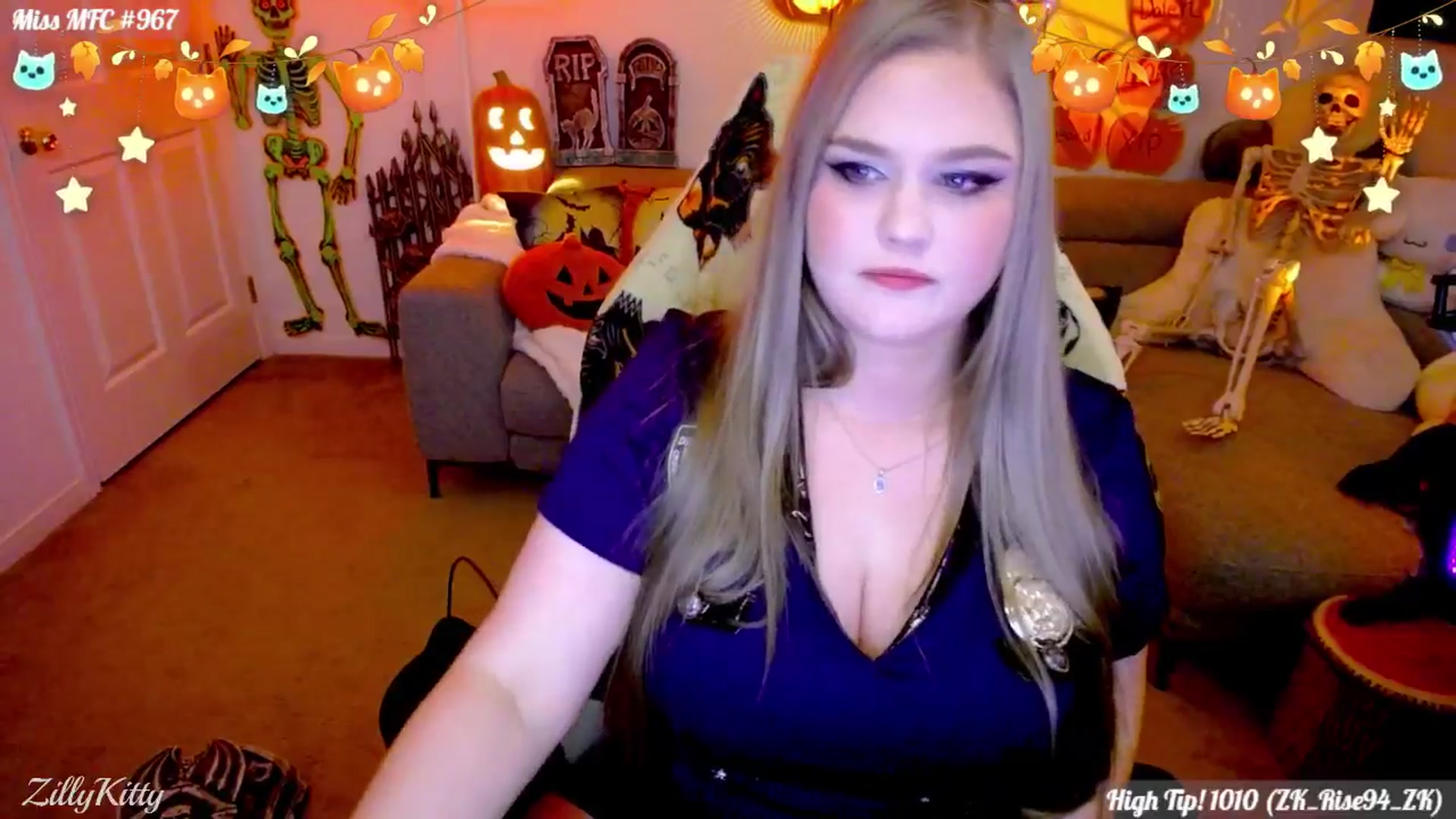 Gallery image thumbnail from ZillyKitty's myfreecams stream on, 10/15/2025, 24:06 image 14 of 20