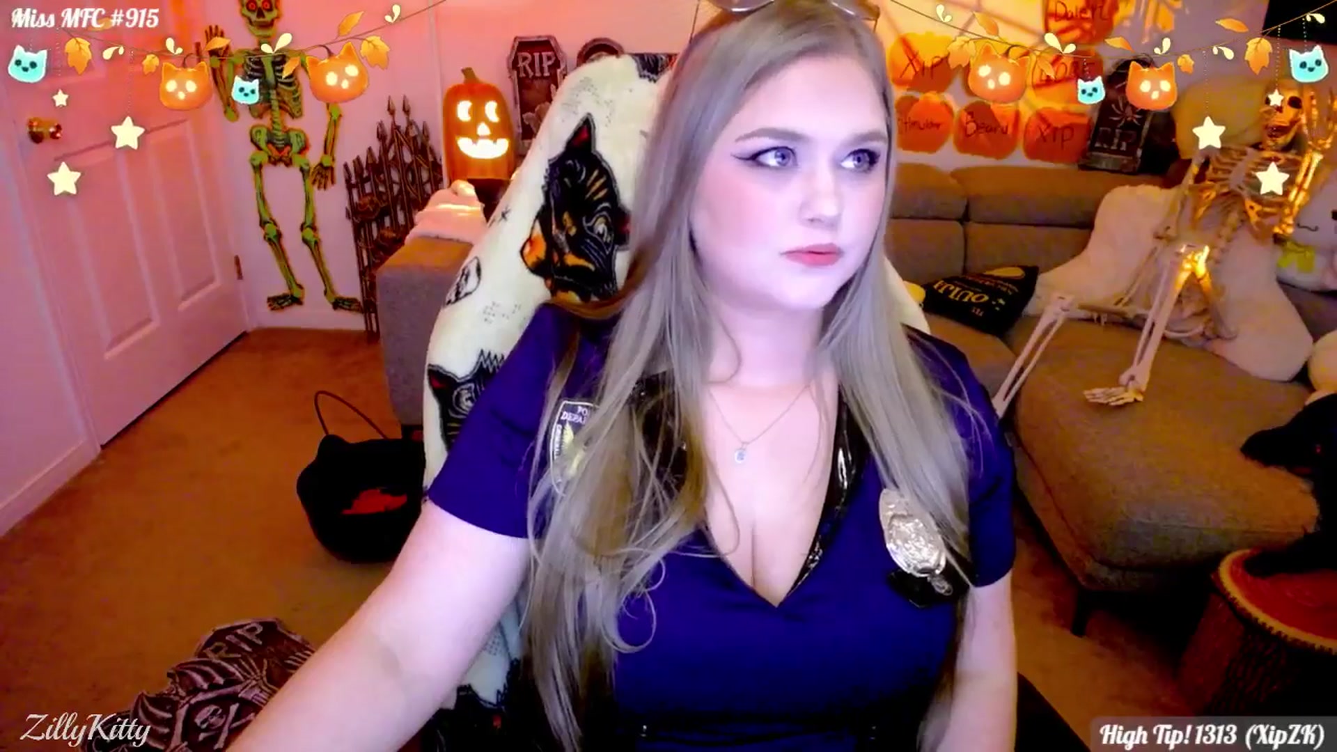 Gallery image thumbnail from ZillyKitty's myfreecams stream on, 10/15/2025, 02:05 image 3 of 20