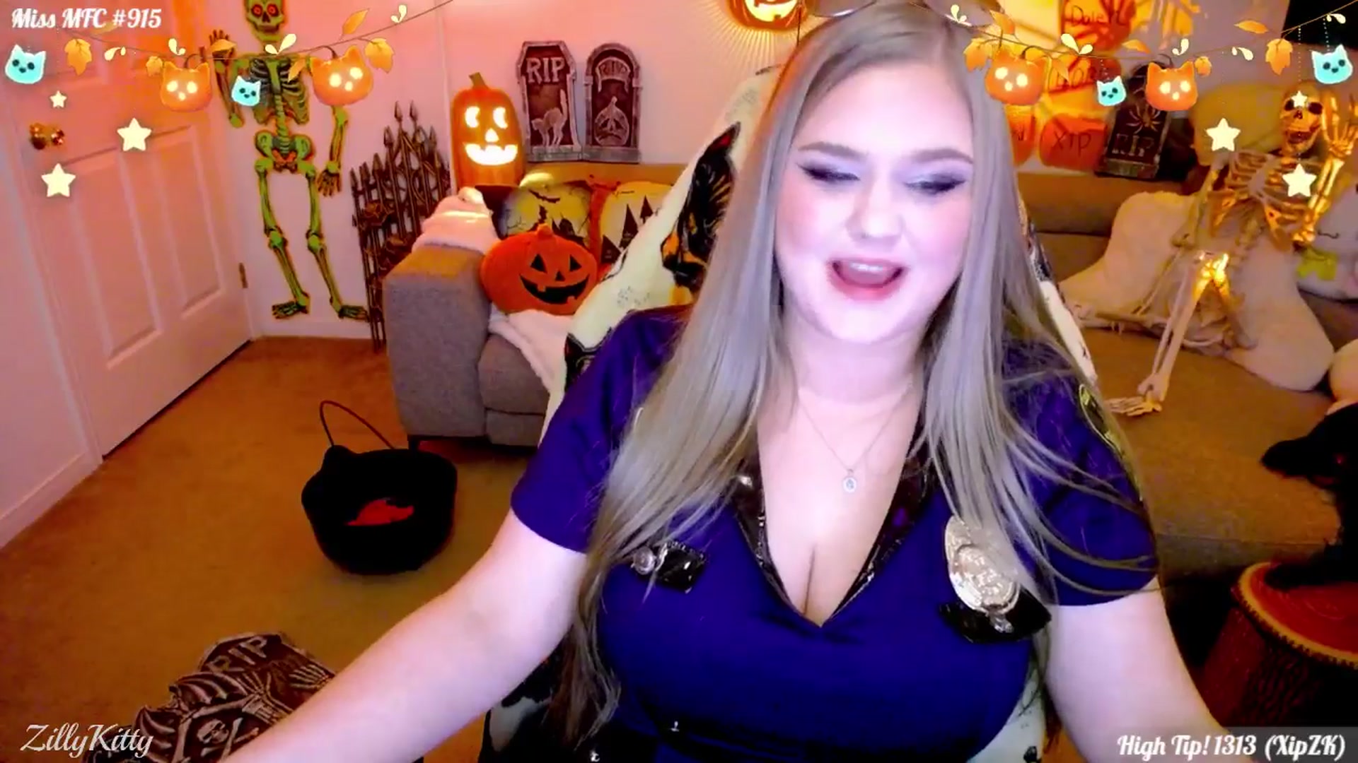 Gallery image thumbnail from ZillyKitty's myfreecams stream on, 10/15/2025, 02:05 image 4 of 20