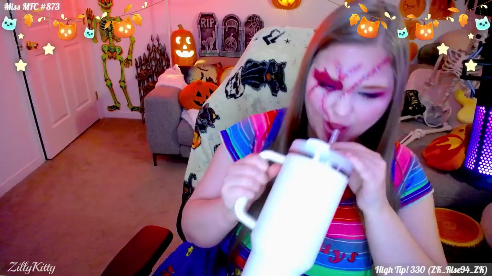 Gallery image thumbnail from ZillyKitty's myfreecams stream on, 10/22/2025, 02:14 image 5 of 20