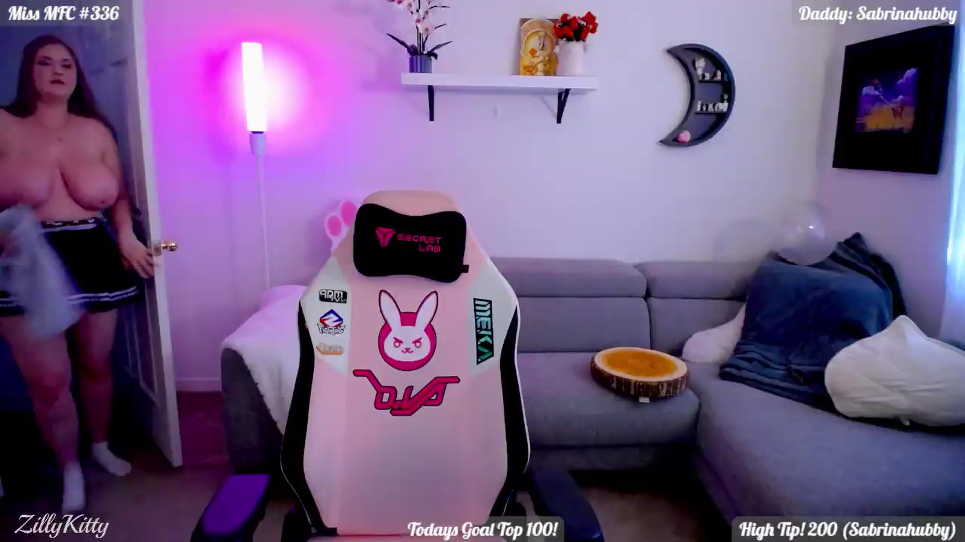 Gallery image thumbnail from ZillyKitty's myfreecams stream on, 07/11/2026, 24:02 image 16 of 20