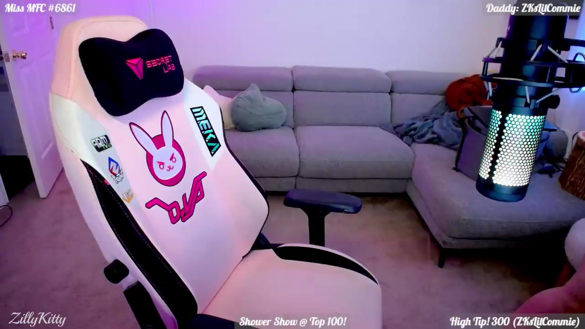 Gallery image thumbnail from ZillyKitty's myfreecams stream on, 08/08/2026, 24:54 image 2 of 20
