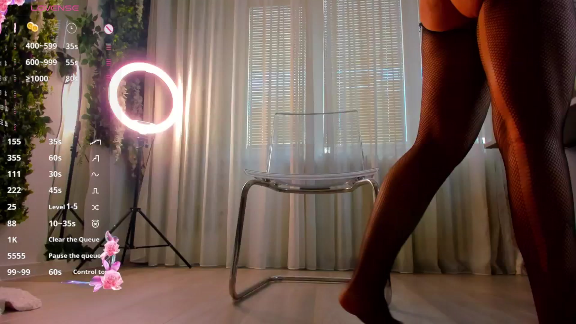 Gallery image thumbnail from ZinaSquirts's myfreecams stream on, 02/19/2025, 12:18 image 16 of 20