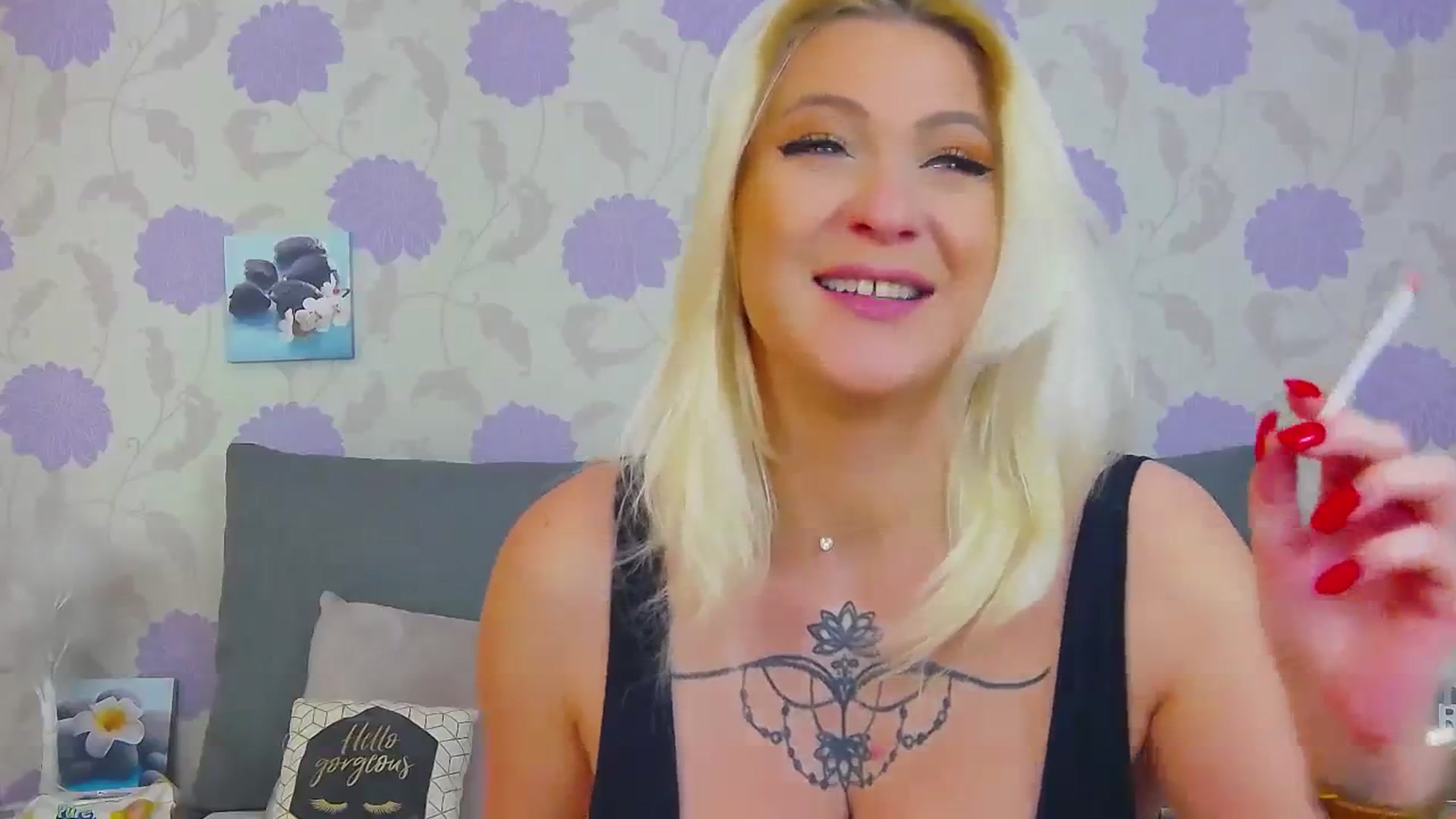 Gallery image thumbnail from Zipp_Off1's myfreecams stream on, 11/30/2023, 13:02 image 15 of 20