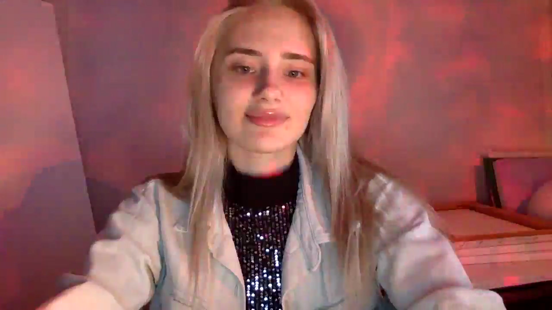 Gallery image thumbnail from Zirelyn's myfreecams stream on, 04/05/2026, 17:01 image 19 of 20