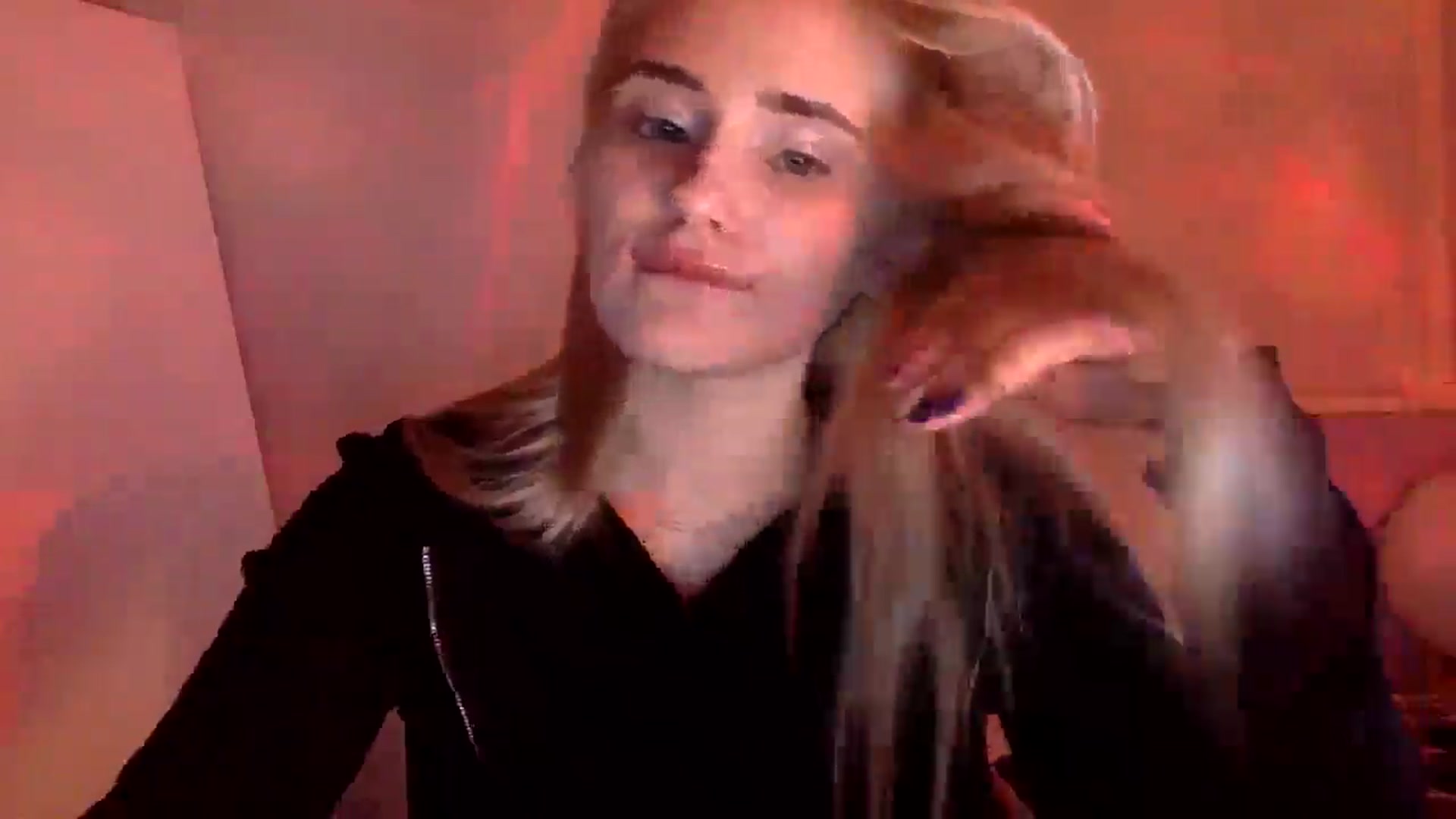 Gallery image thumbnail from Zirelyn's myfreecams stream on, 04/06/2026, 18:05 image 12 of 20