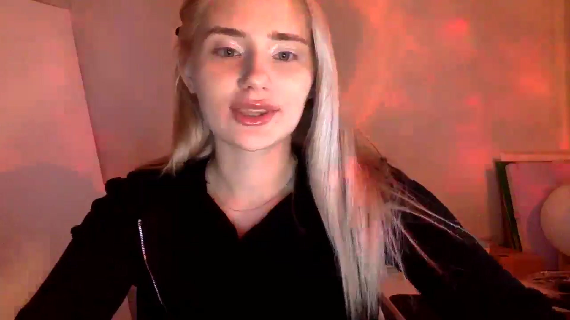 Gallery image thumbnail from Zirelyn's myfreecams stream on, 04/06/2026, 18:05 image 6 of 20