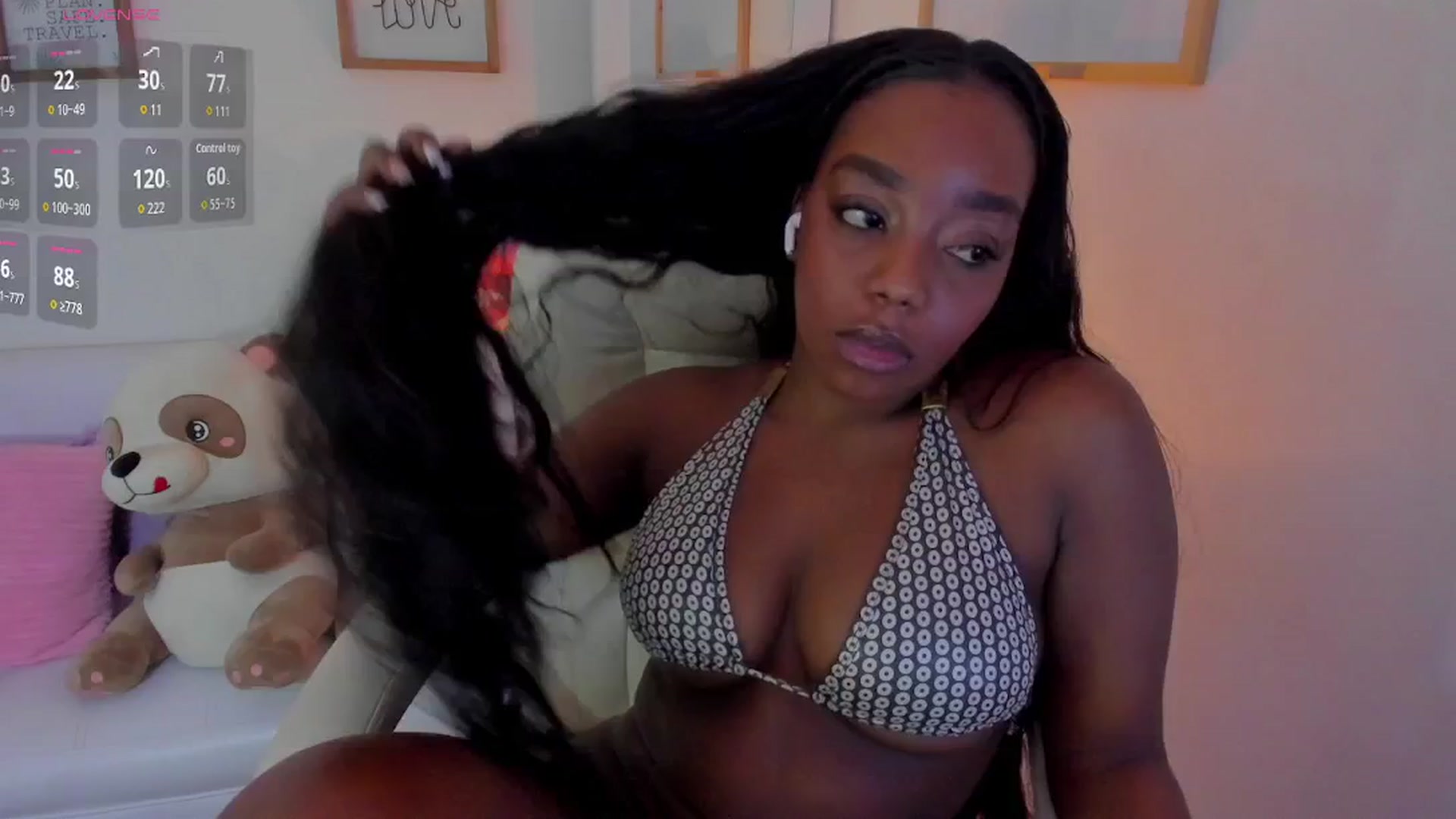 Gallery image thumbnail from Zobe_love's myfreecams stream on, 01/12/2026, 21:23 image 8 of 20