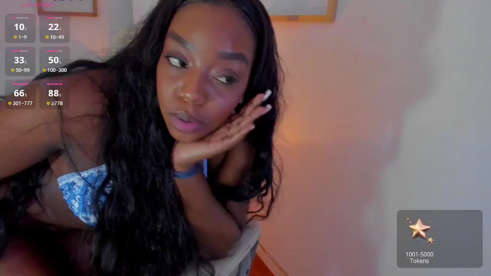 Gallery image thumbnail from Zobe_love's myfreecams stream on, 01/14/2026, 24:05 image 11 of 20