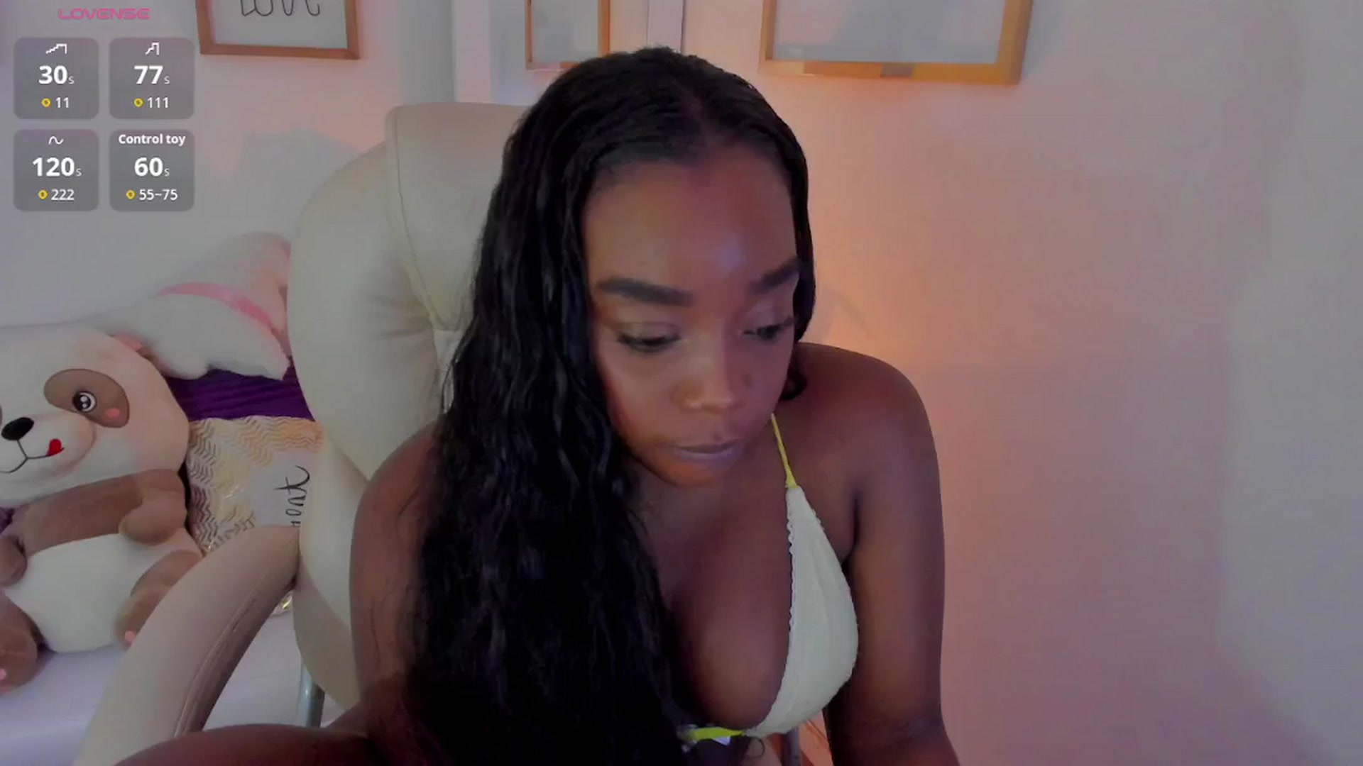 Gallery image thumbnail from Zobe_love's myfreecams stream on, 01/21/2026, 18:33 image 13 of 20