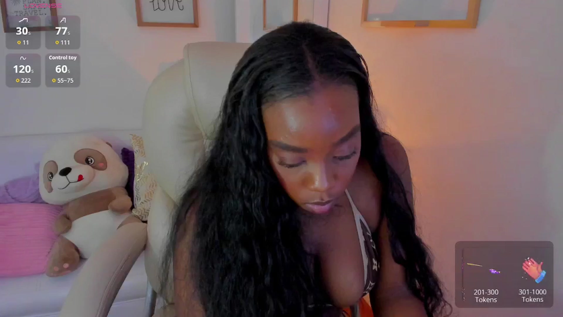 Gallery image thumbnail from Zobe_love's myfreecams stream on, 01/22/2026, 21:50 image 17 of 20
