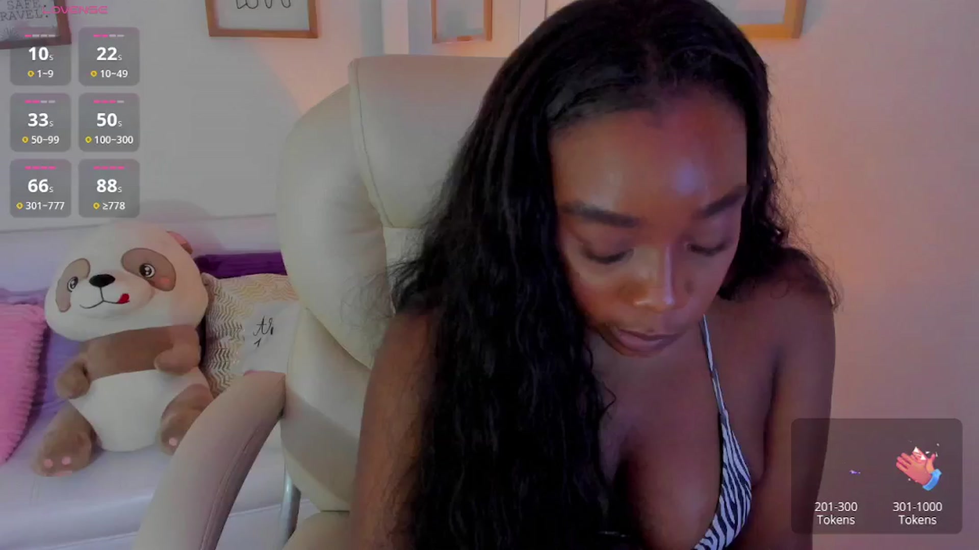 Gallery image thumbnail from Zobe_love's myfreecams stream on, 01/28/2026, 23:23 image 14 of 20