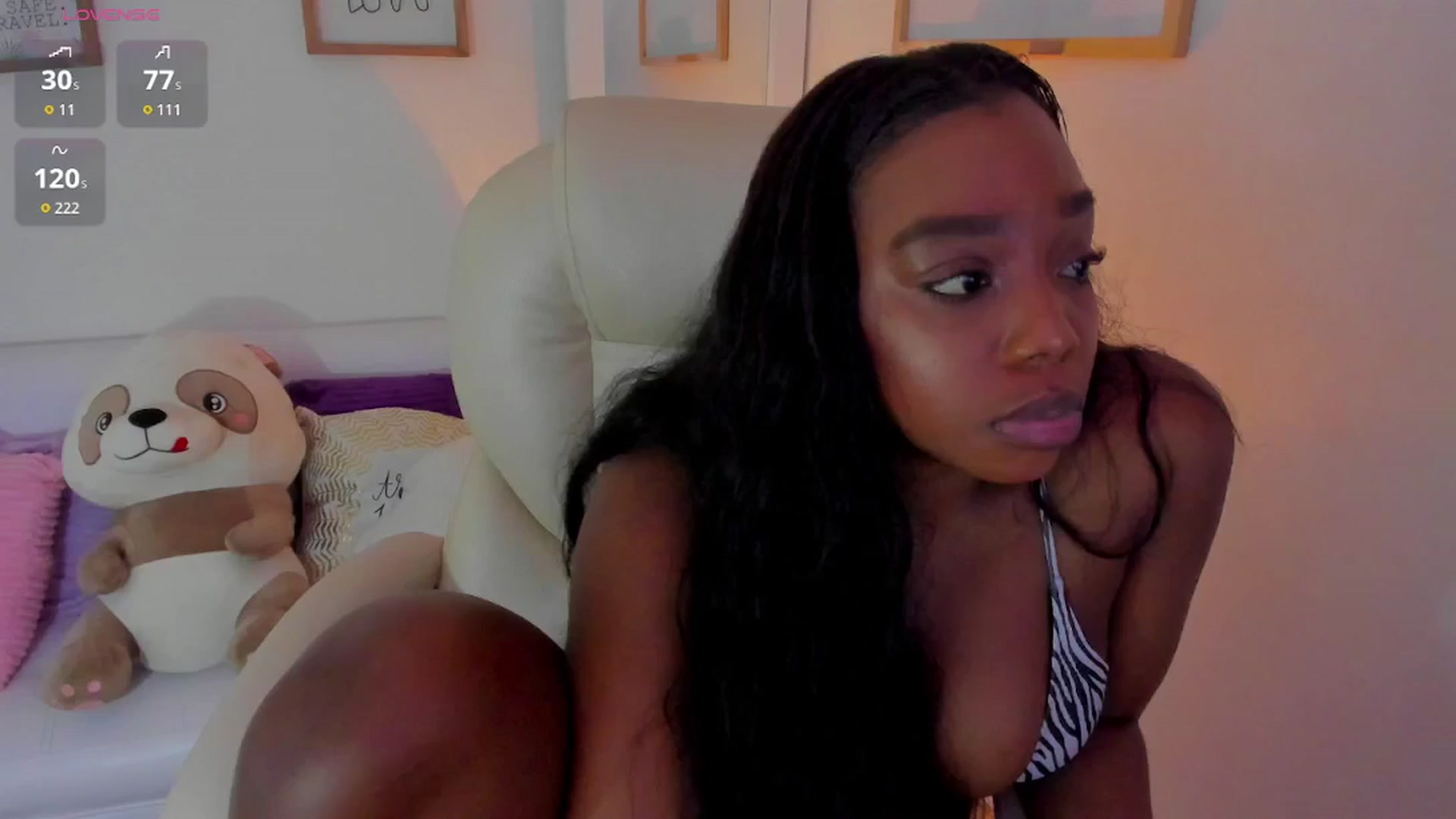 Gallery image thumbnail from Zobe_love's myfreecams stream on, 01/28/2026, 23:23 image 3 of 20