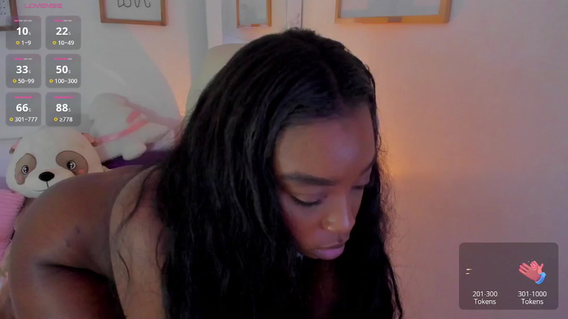 Gallery image thumbnail from Zobe_love's myfreecams stream on, 02/05/2026, 21:30 image 18 of 20