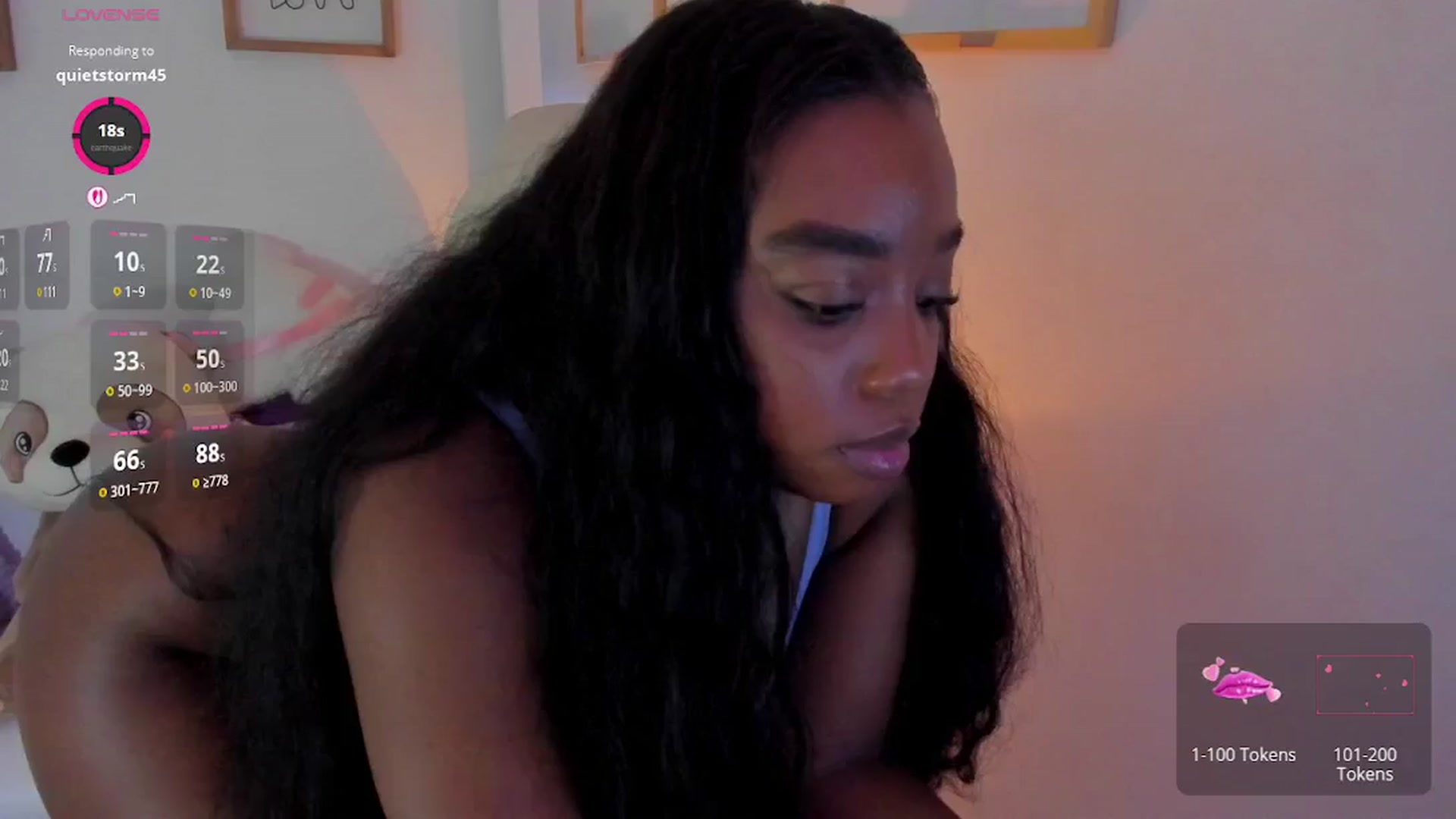 Gallery image thumbnail from Zobe_love's myfreecams stream on, 02/06/2026, 21:26 image 16 of 20