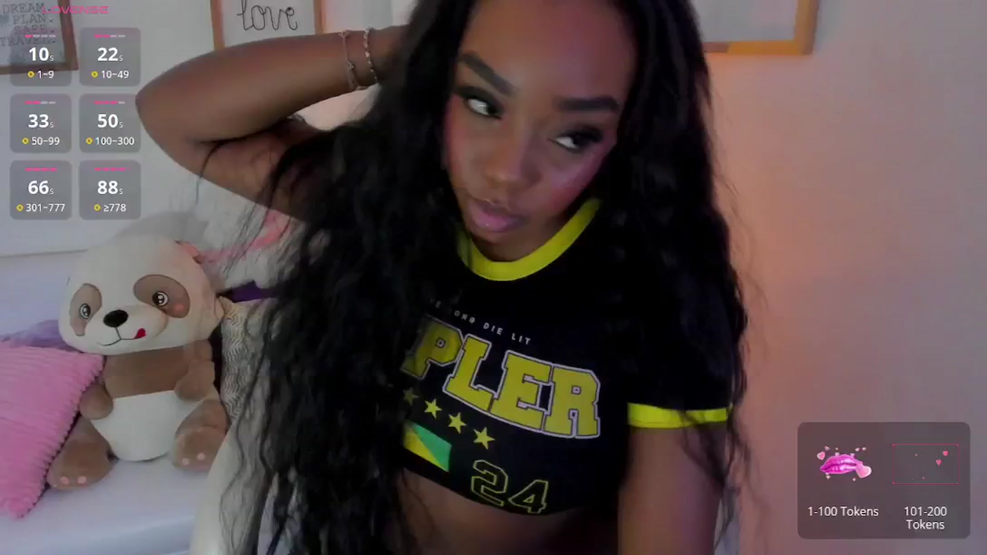 Gallery image thumbnail from Zobe_love's myfreecams stream on, 02/11/2026, 17:41 image 13 of 20