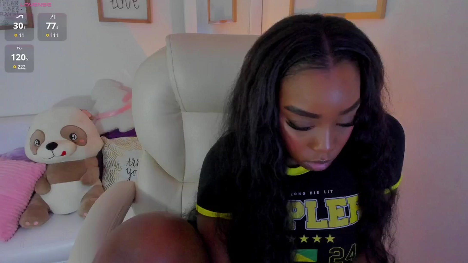 Gallery image thumbnail from Zobe_love's myfreecams stream on, 02/11/2026, 20:01 image 18 of 20