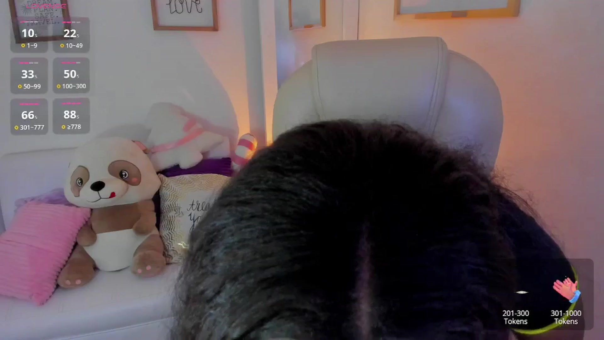 Gallery image thumbnail from Zobe_love's myfreecams stream on, 02/12/2026, 24:06 image 16 of 20