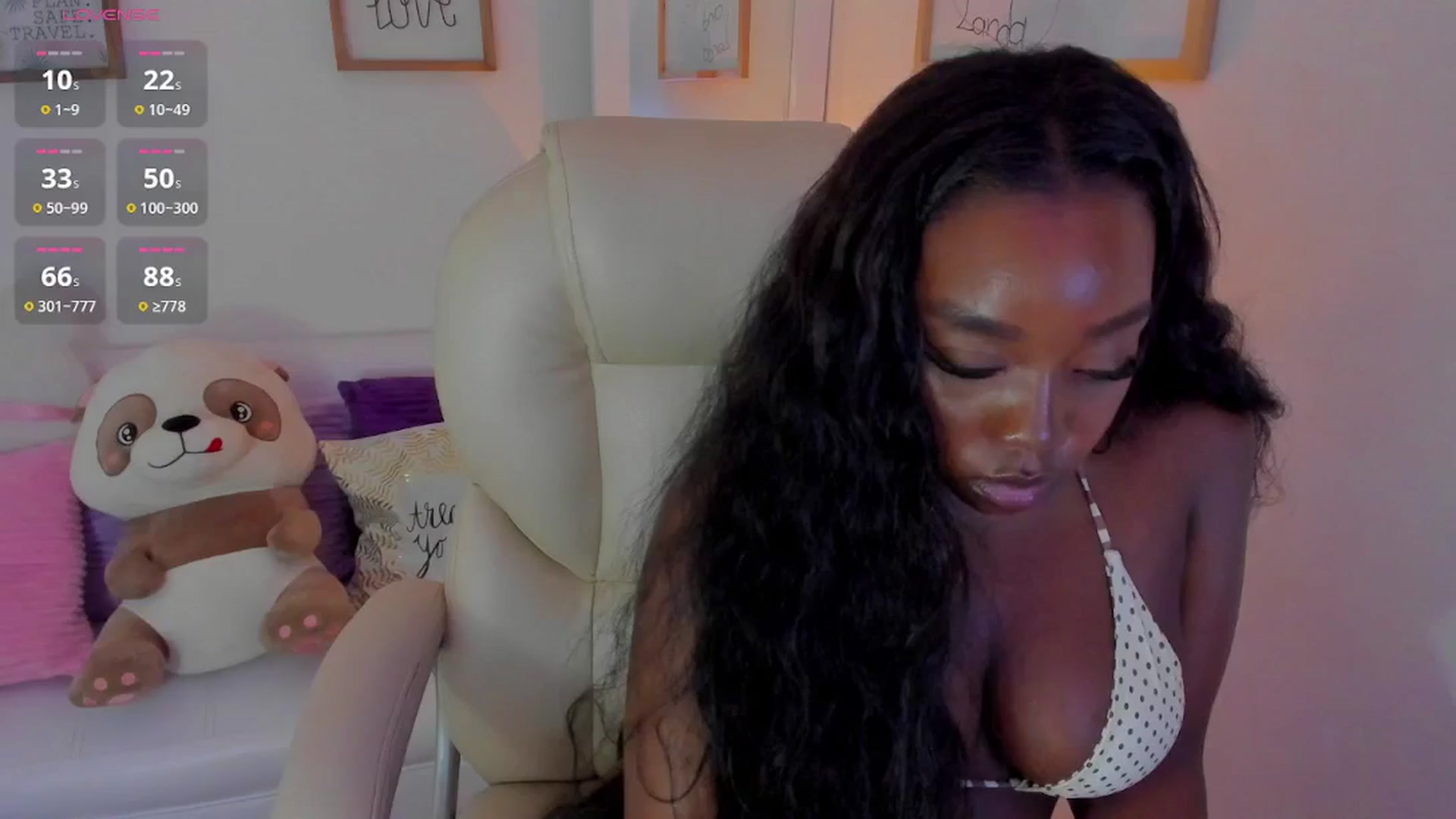 Gallery image thumbnail from Zobe_love's myfreecams stream on, 02/19/2026, 24:00 image 16 of 20
