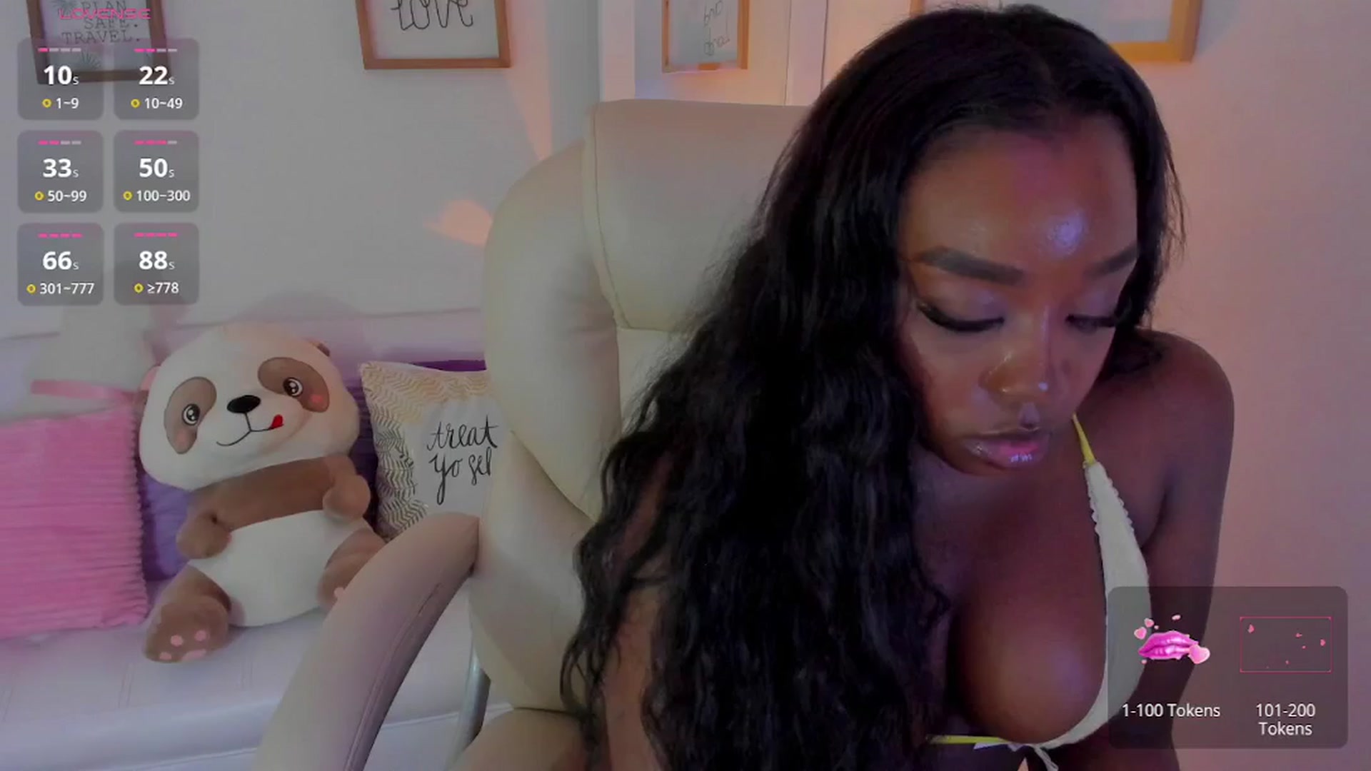 Gallery image thumbnail from Zobe_love's myfreecams stream on, 02/21/2026, 24:08 image 16 of 20