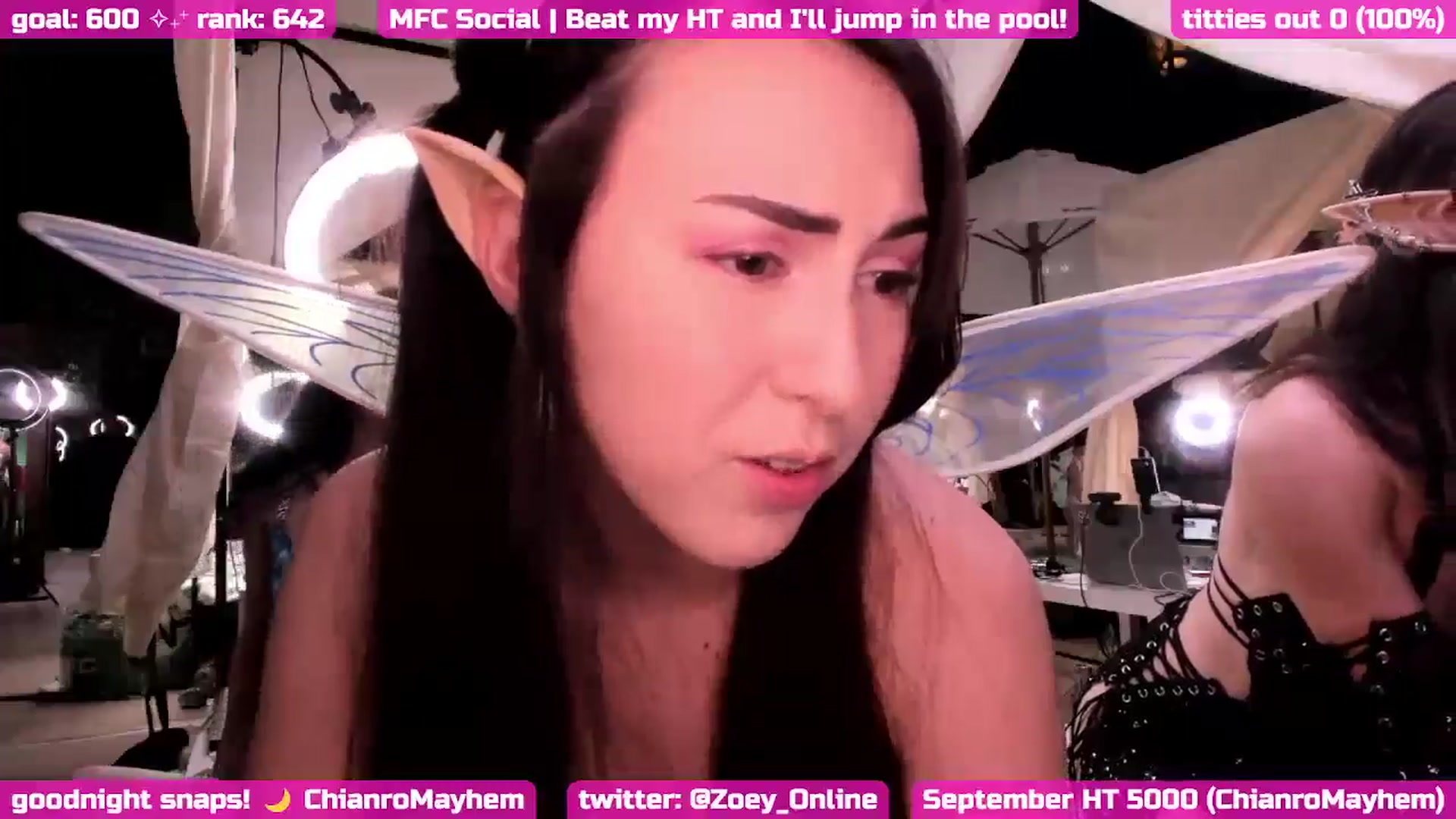 Gallery image thumbnail from Zobot's myfreecams stream on, 09/25/2024, 04:33 image 19 of 20