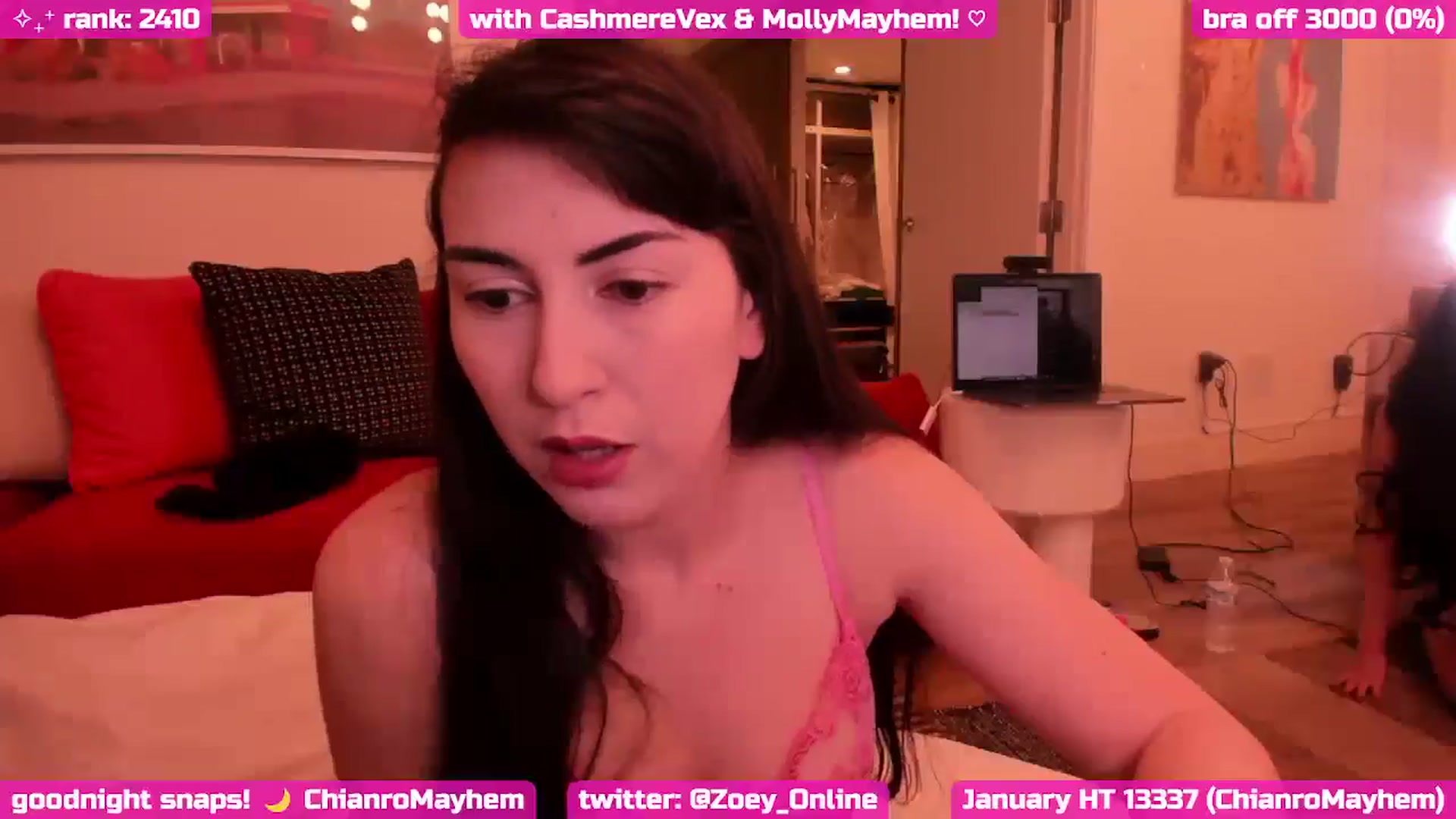 Gallery image thumbnail from Zobot's myfreecams stream on, 01/23/2025, 08:26 image 3 of 20