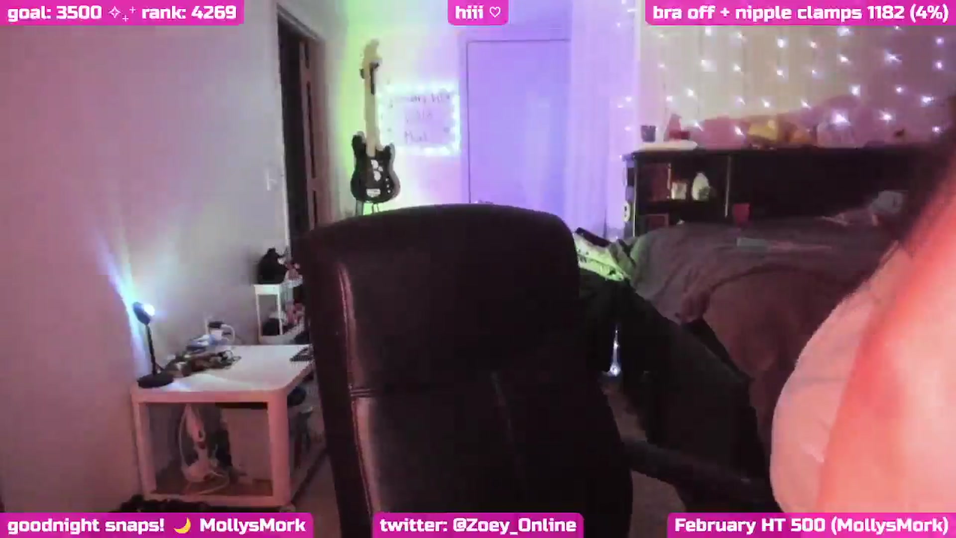 Gallery image thumbnail from Zobot's myfreecams stream on, 02/19/2025, 06:03 image 17 of 20