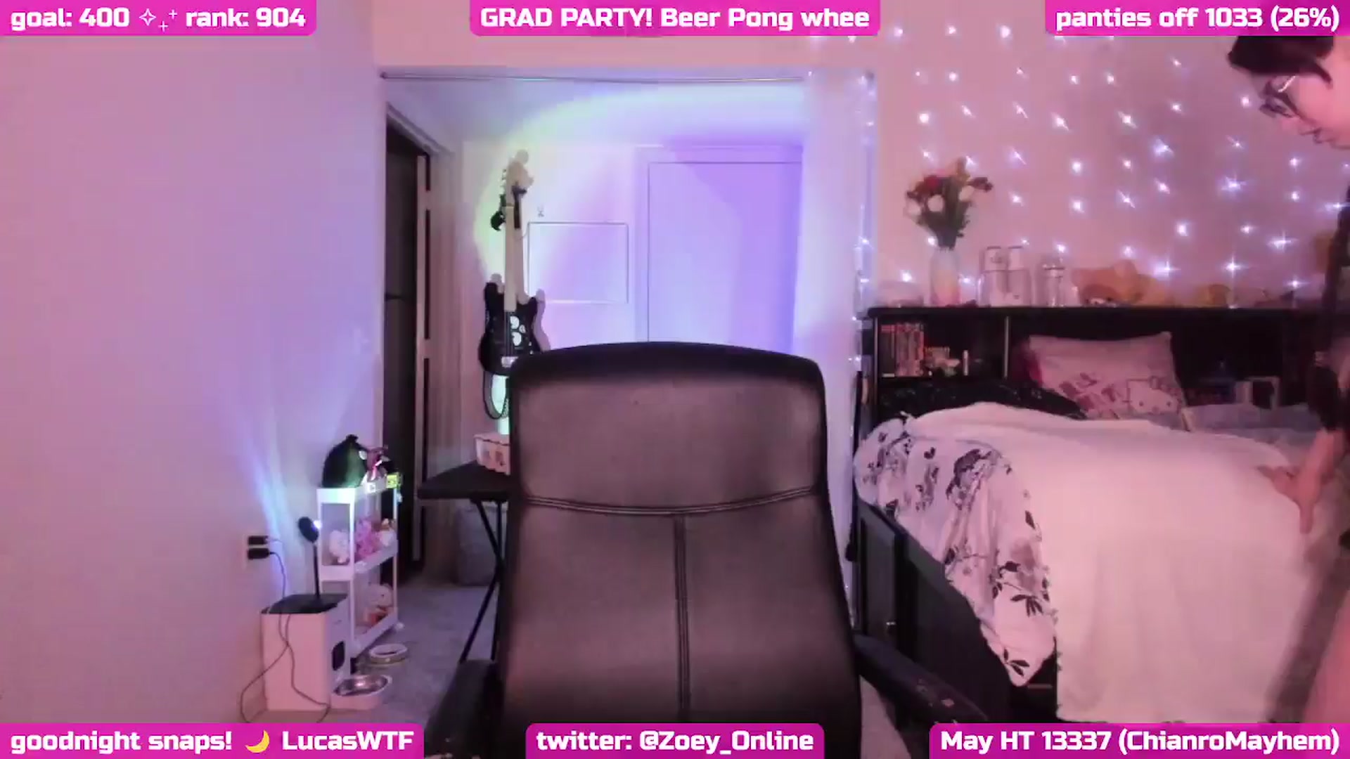 Gallery image thumbnail from Zobot's myfreecams stream on, 05/18/2025, 09:03 image 1 of 20