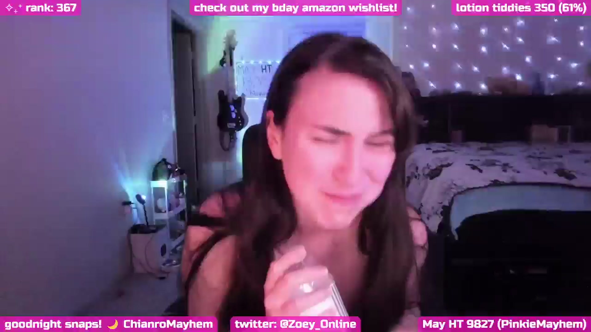 Gallery image thumbnail from Zobot's myfreecams stream on, 05/28/2025, 06:19 image 9 of 20