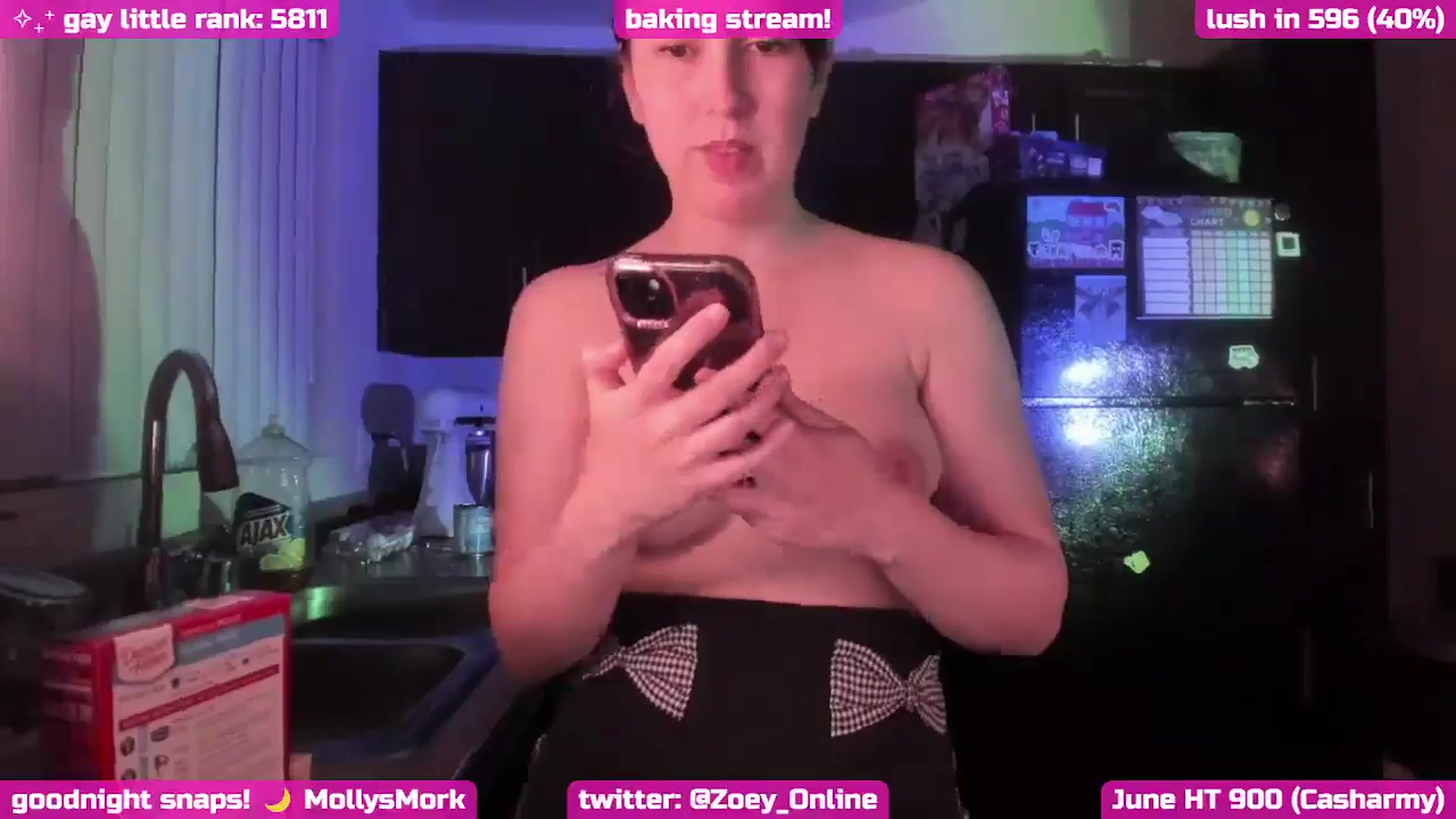 Gallery image thumbnail from Zobot's myfreecams stream on, 06/20/2025, 06:42 image 7 of 20