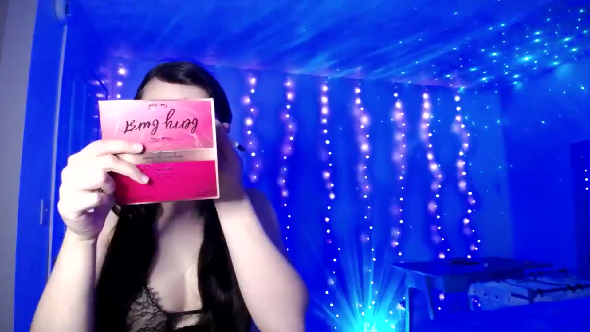 Gallery image thumbnail from Zobot's myfreecams stream on, 11/19/2025, 05:24 image 1 of 20