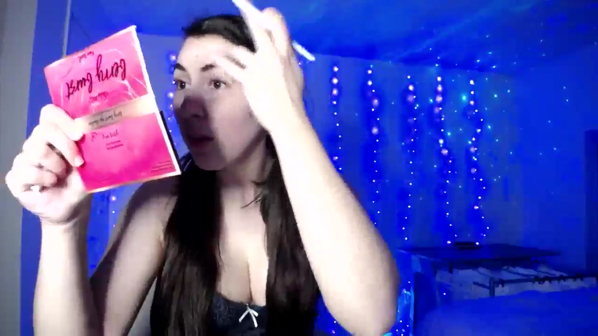 Gallery image thumbnail from Zobot's myfreecams stream on, 11/21/2025, 05:17 image 2 of 20