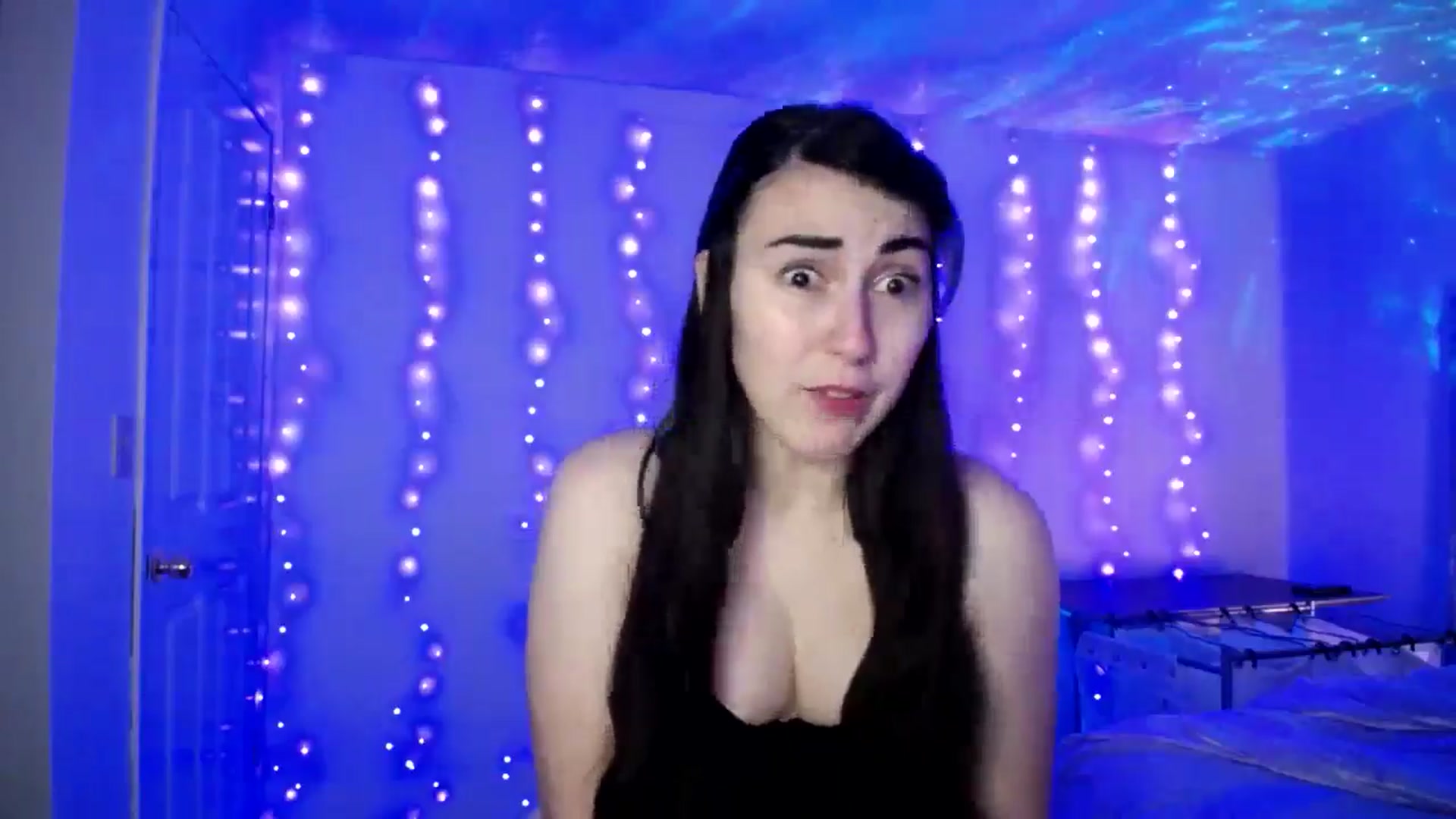 Gallery image thumbnail from Zobot's myfreecams stream on, 11/22/2025, 06:44 image 3 of 20