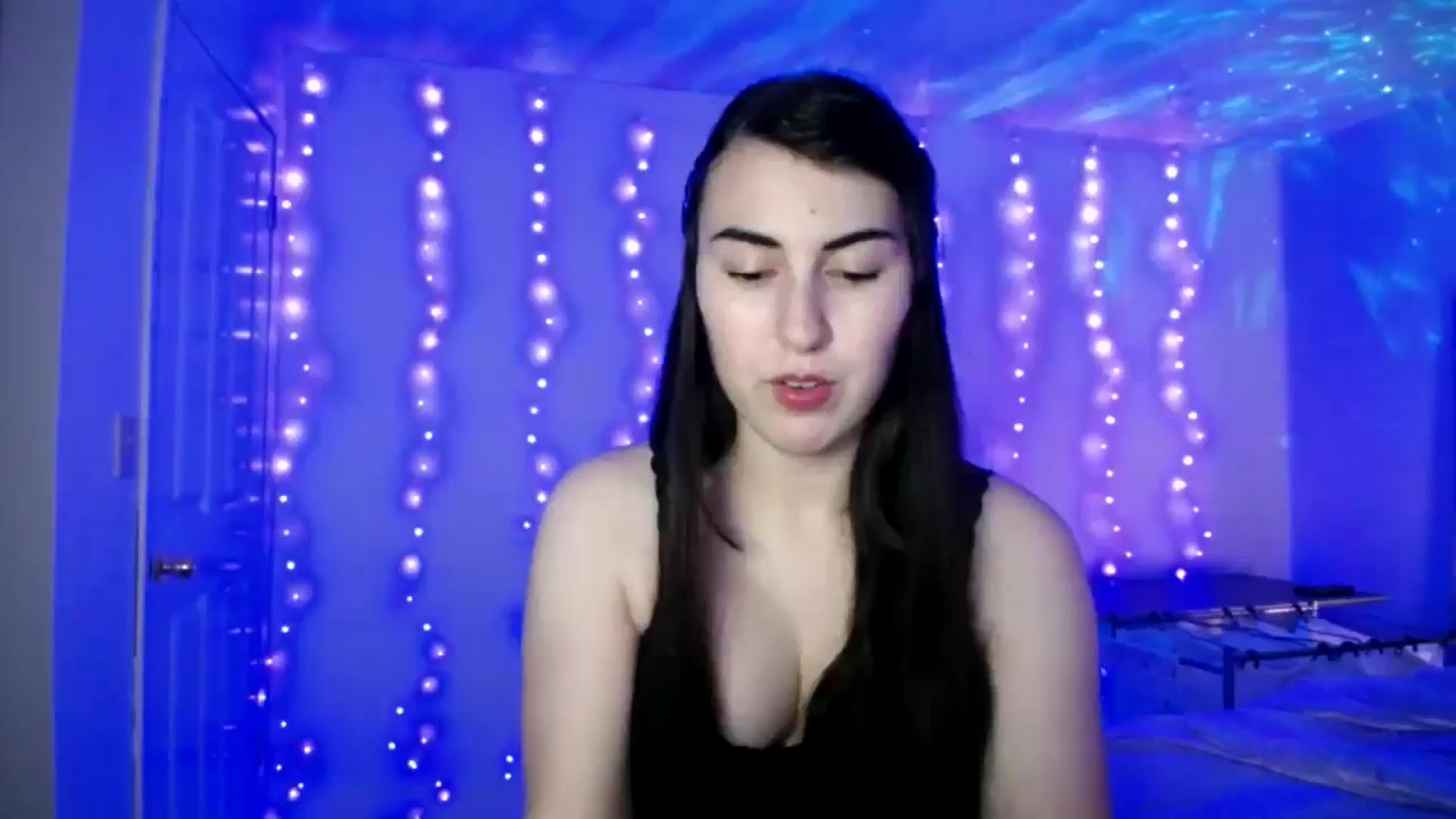 Gallery image thumbnail from Zobot's myfreecams stream on, 11/22/2025, 06:44 image 2 of 20