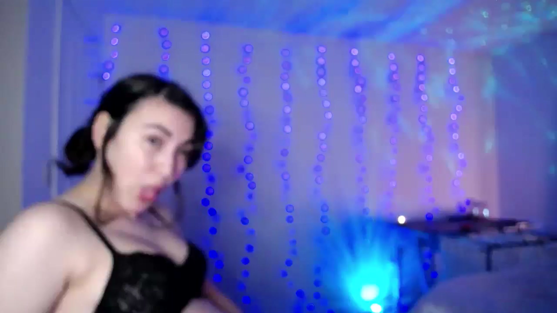 Gallery image thumbnail from Zobot's myfreecams stream on, 12/07/2025, 06:30 image 19 of 20